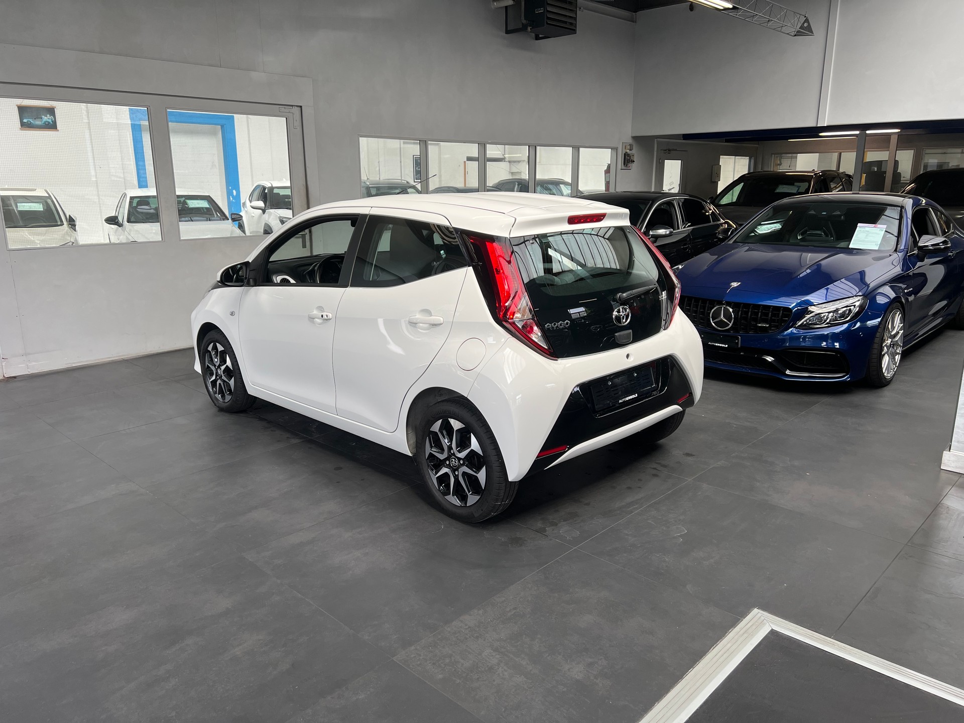 TOYOTA Aygo 1.0 VVT-i Trend-image-1