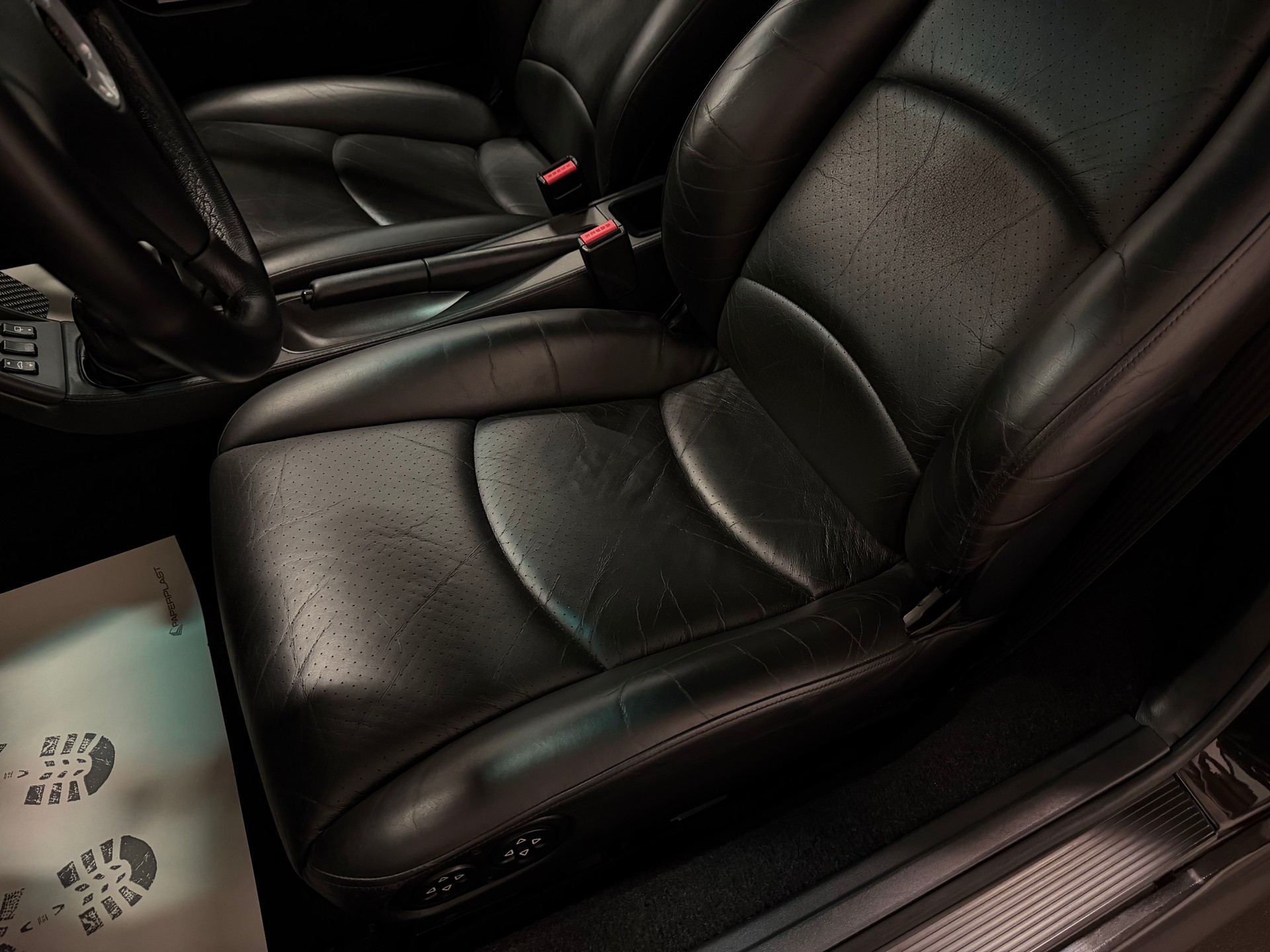 PORSCHE 911 Turbo-image-19