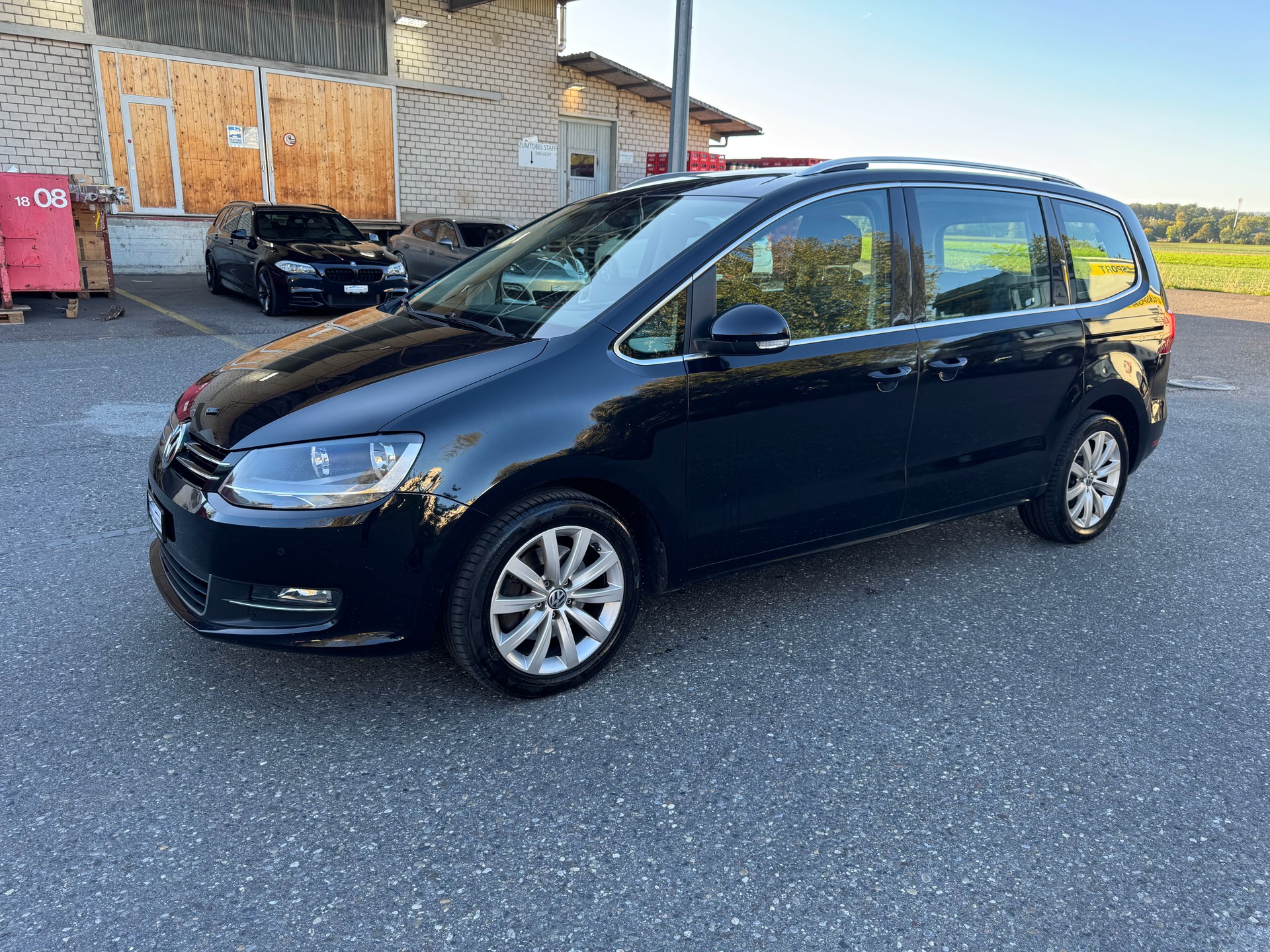 VW Sharan 2.0 TDI BlueMotion Technology Highline DSG-showroom-element-2
