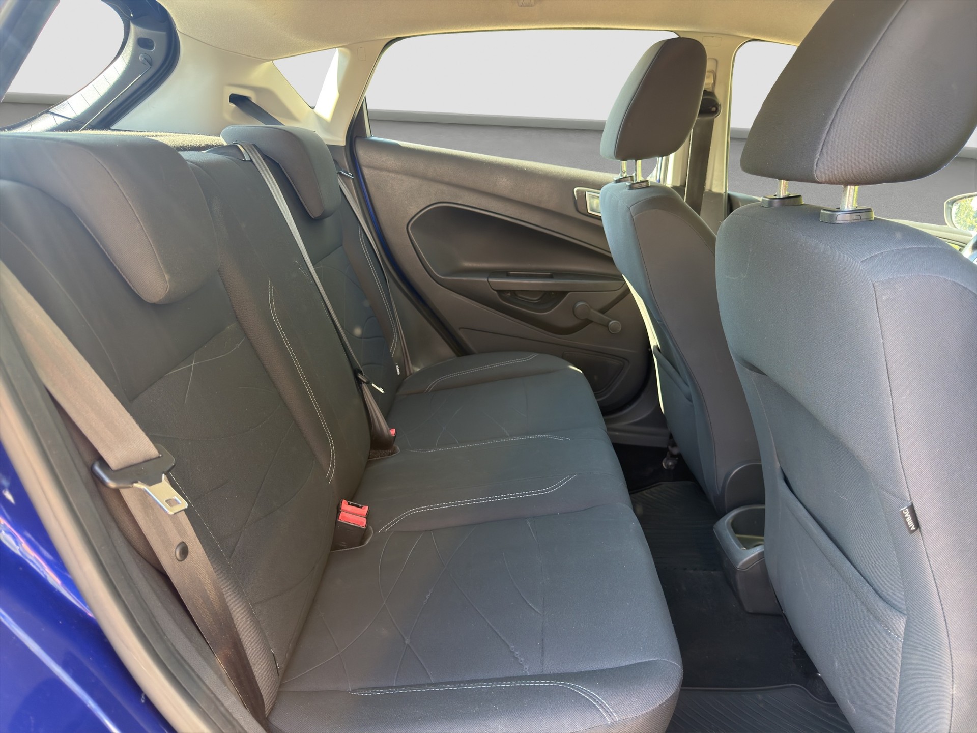 FORD Fiesta 1.0 SCTi Trend-image-14
