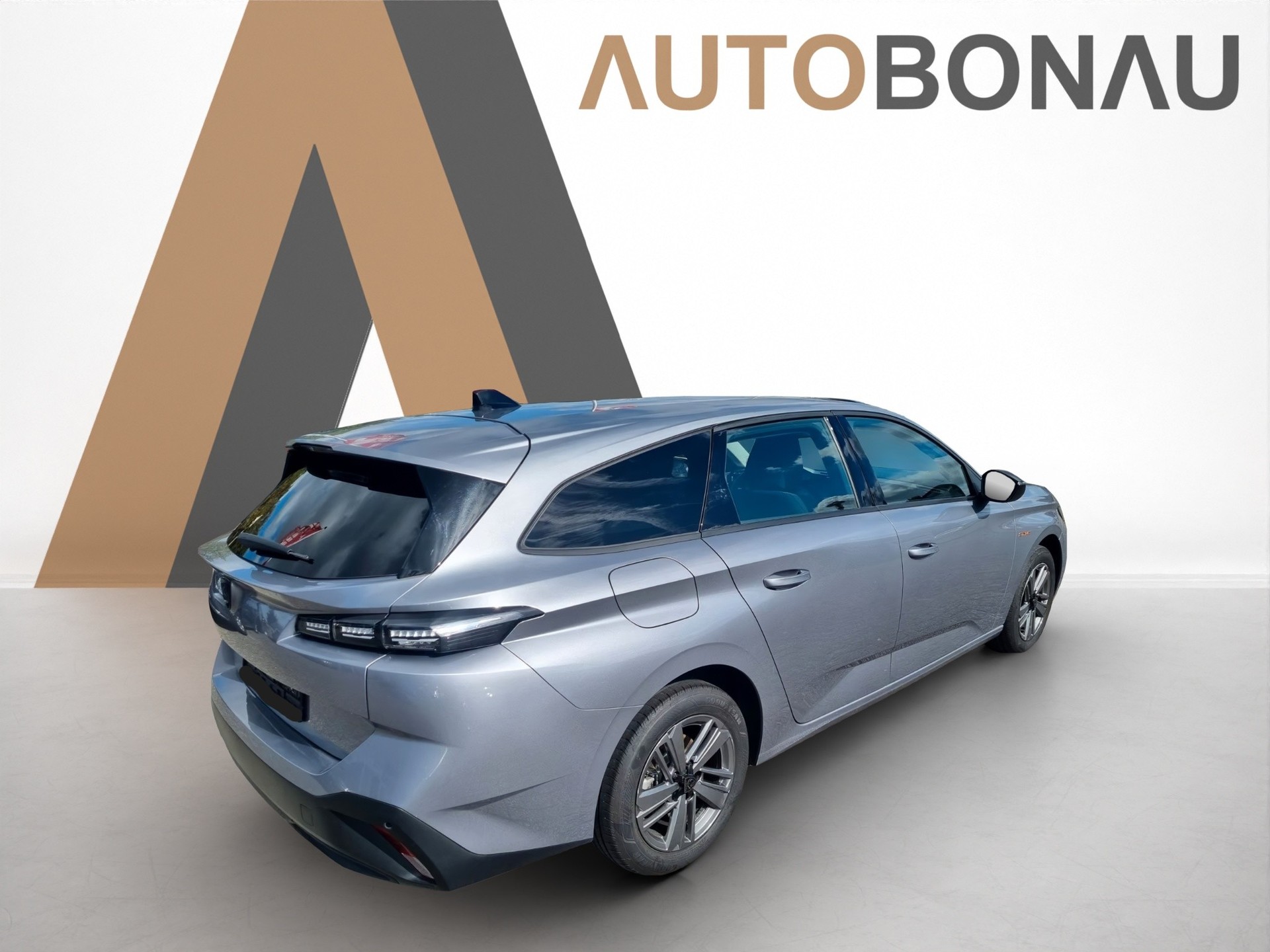 PEUGEOT 308 SW 1.2 Hybrid Style-showroom-element-3