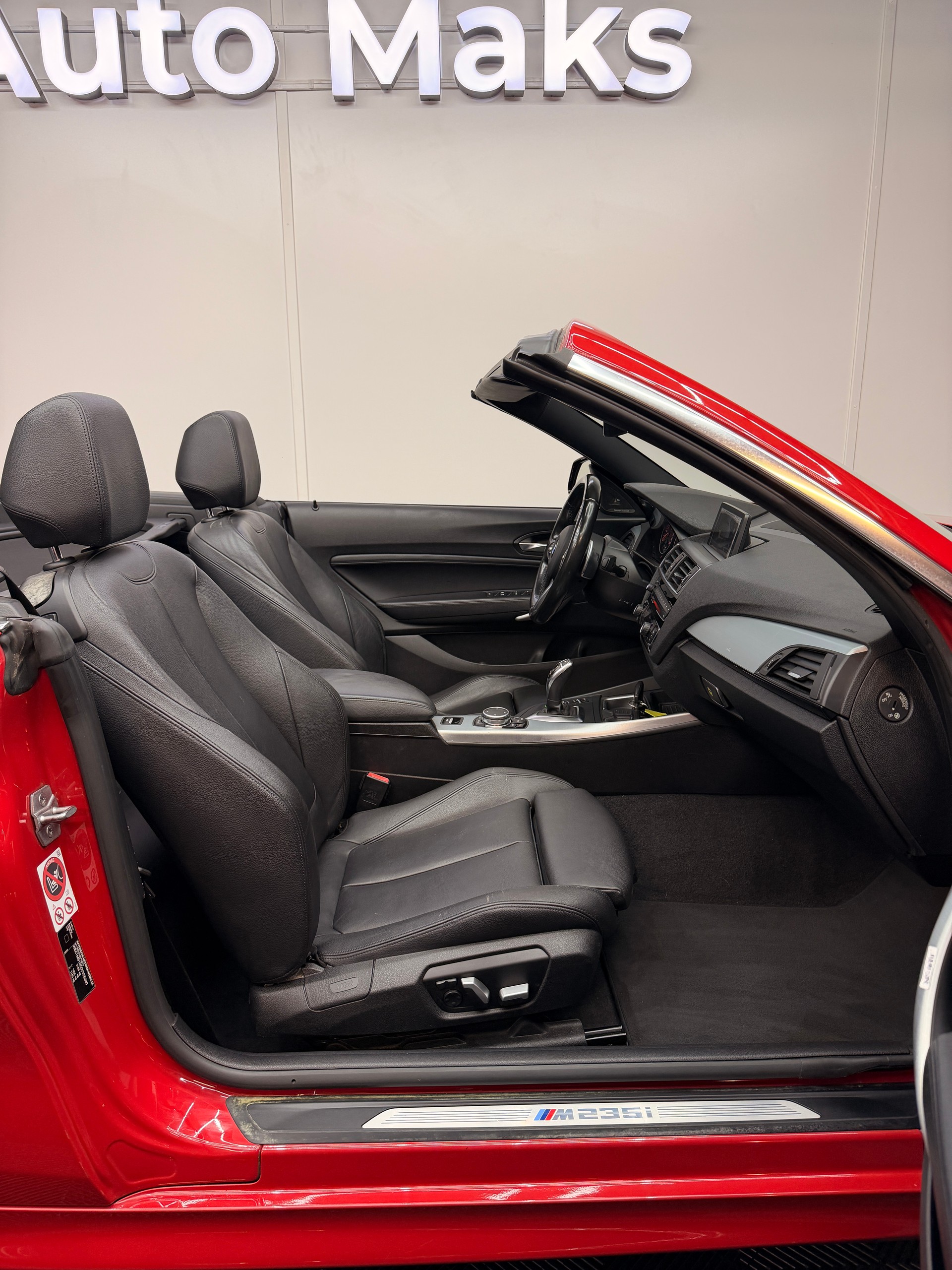 BMW M235i xDrive Steptronic-image-6