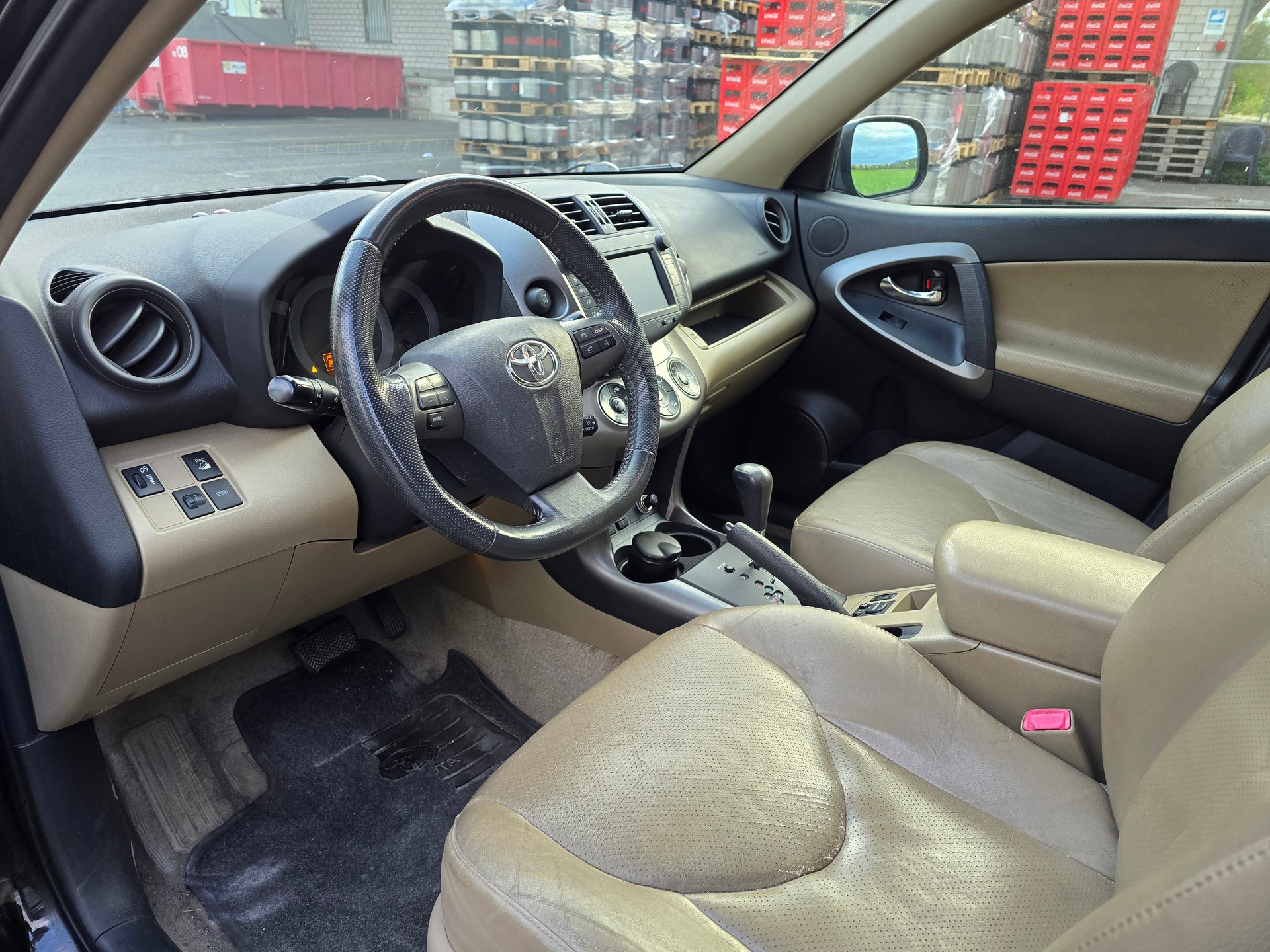 TOYOTA RAV-4 2.2D-CAT Linea Luna AT-image-11