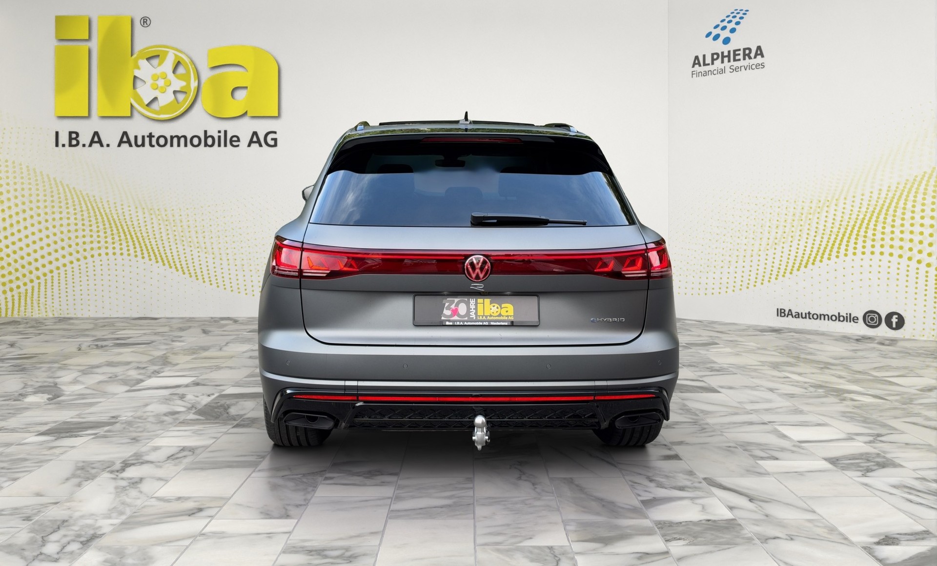 VW Touareg 3.0TSIe Hybrid R 4x4-showroom-element-3