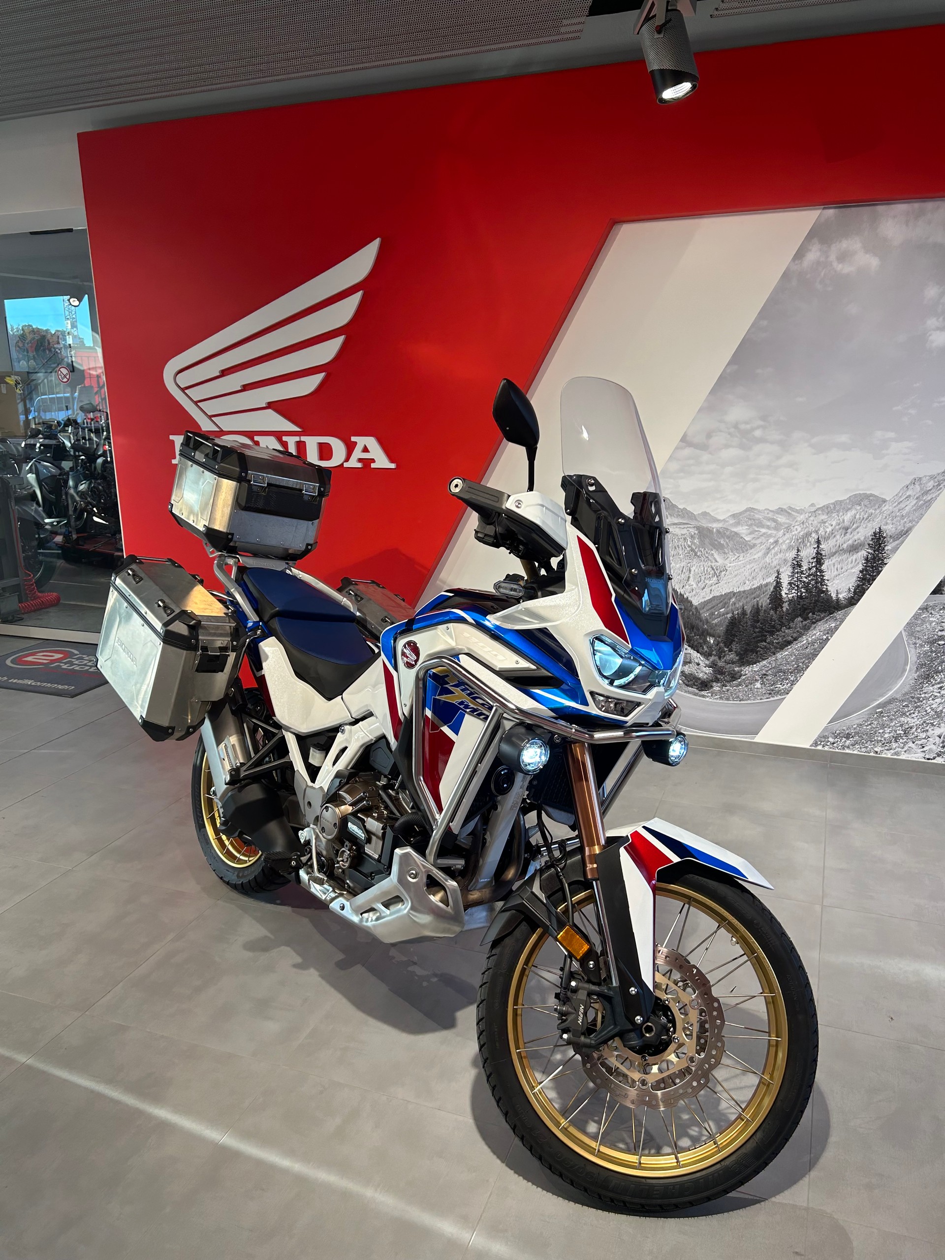 HONDA CRF 1100 DCT Africa Twin Adventure-image-5