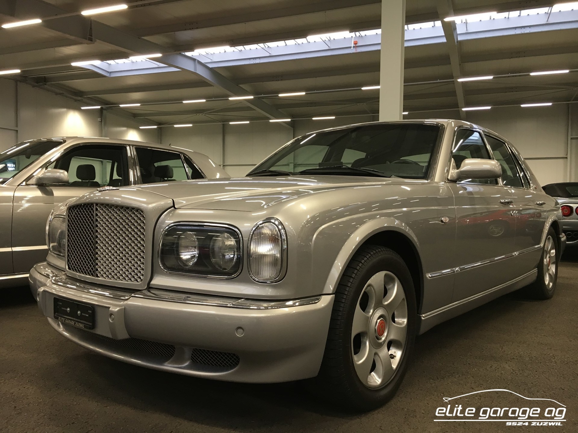 BENTLEY Arnage Red Label-image-2