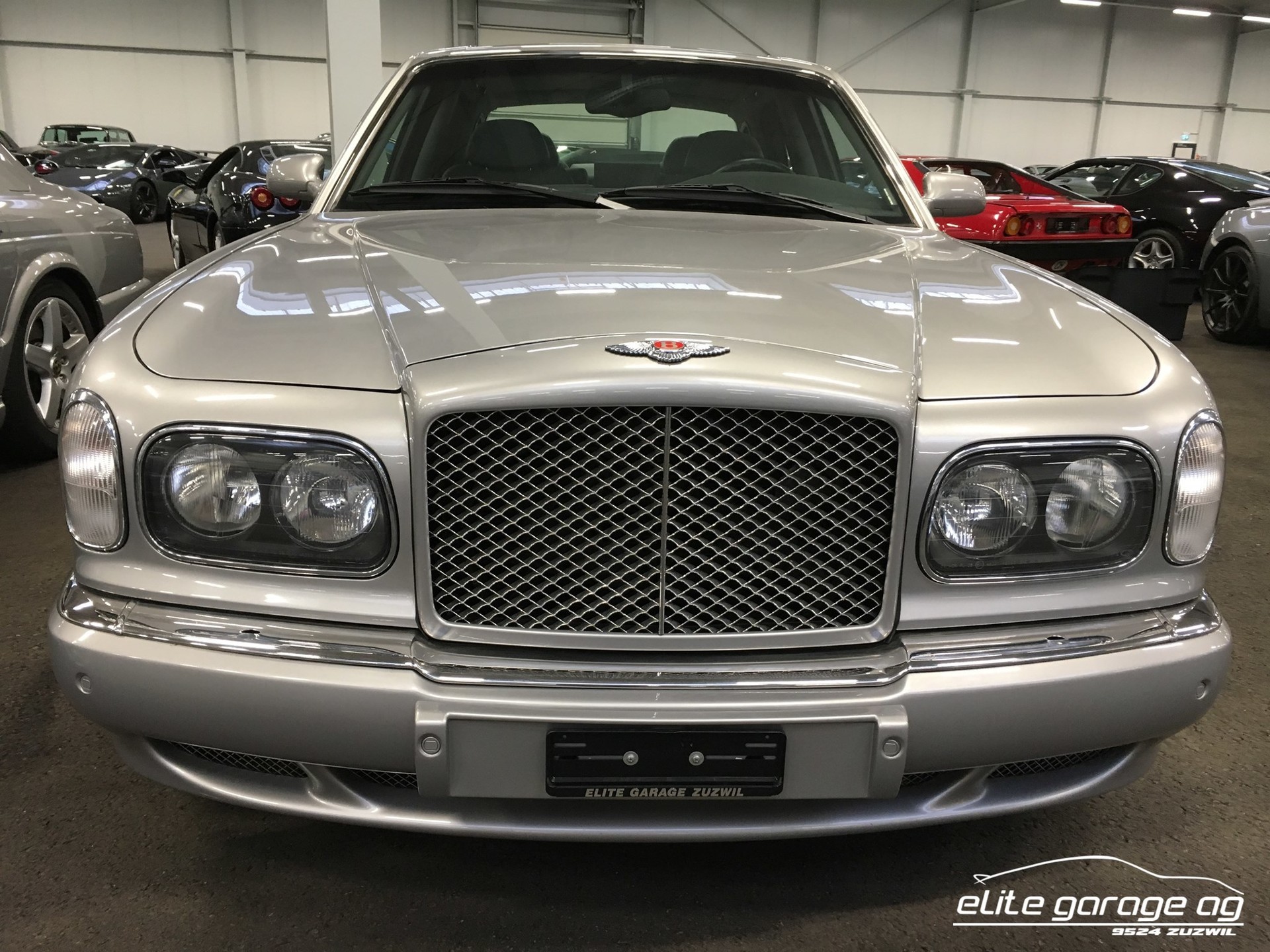 BENTLEY Arnage Red Label-image-1