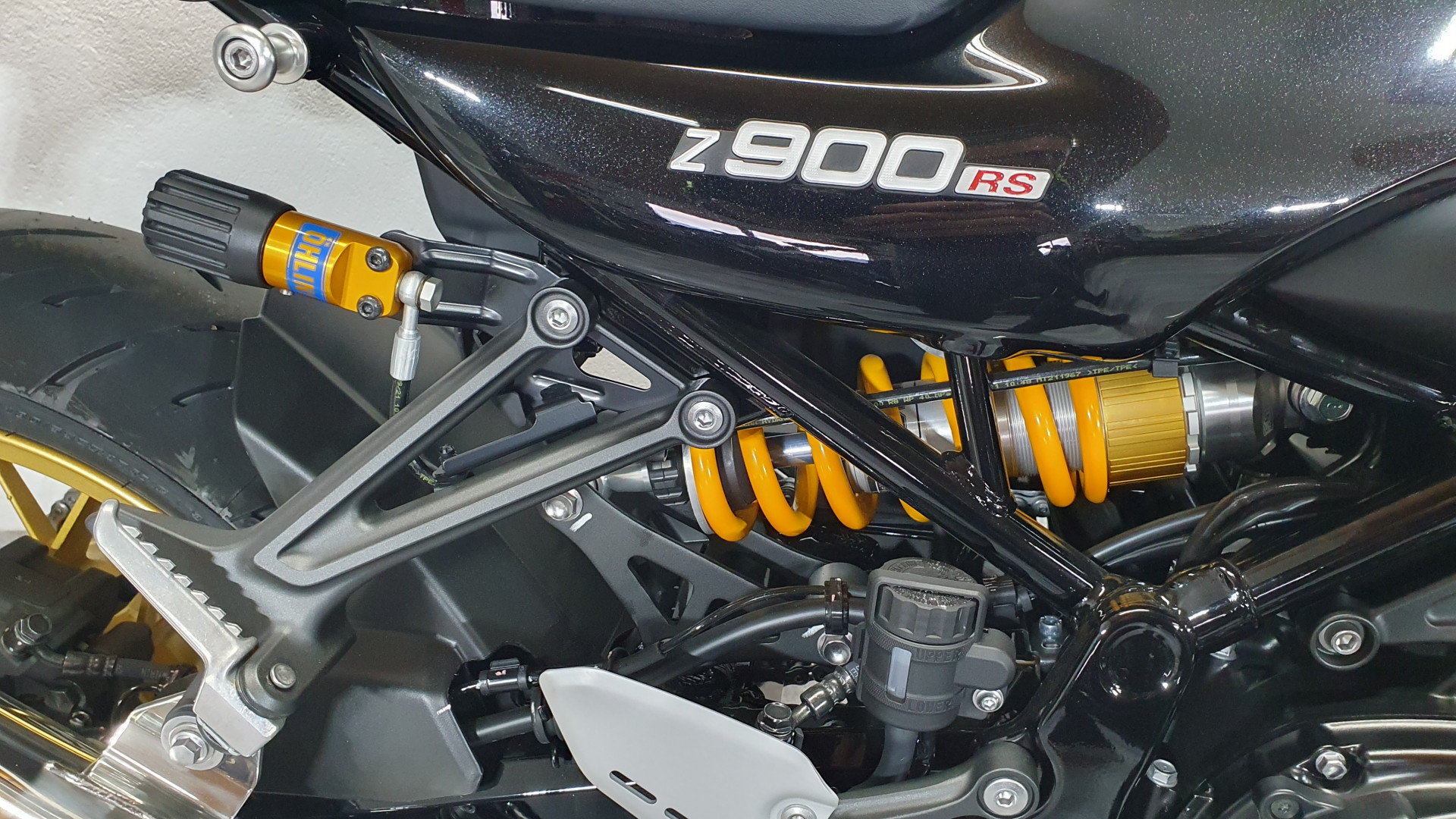 KAWASAKI Z 900 RS SE-image-5