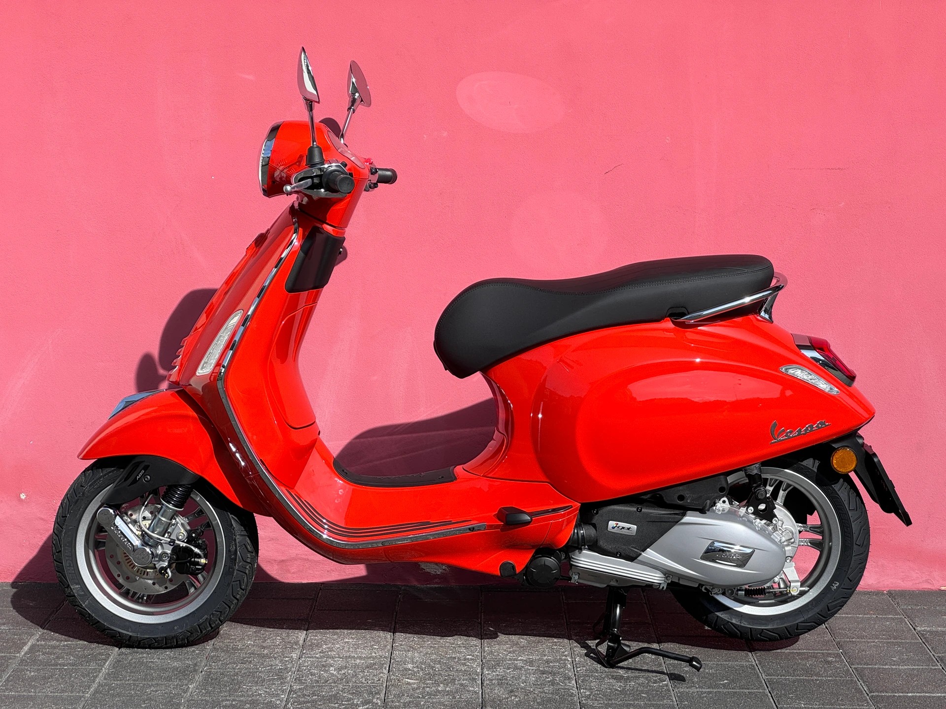 PIAGGIO Vespa 125 Primavera ABS-image-2