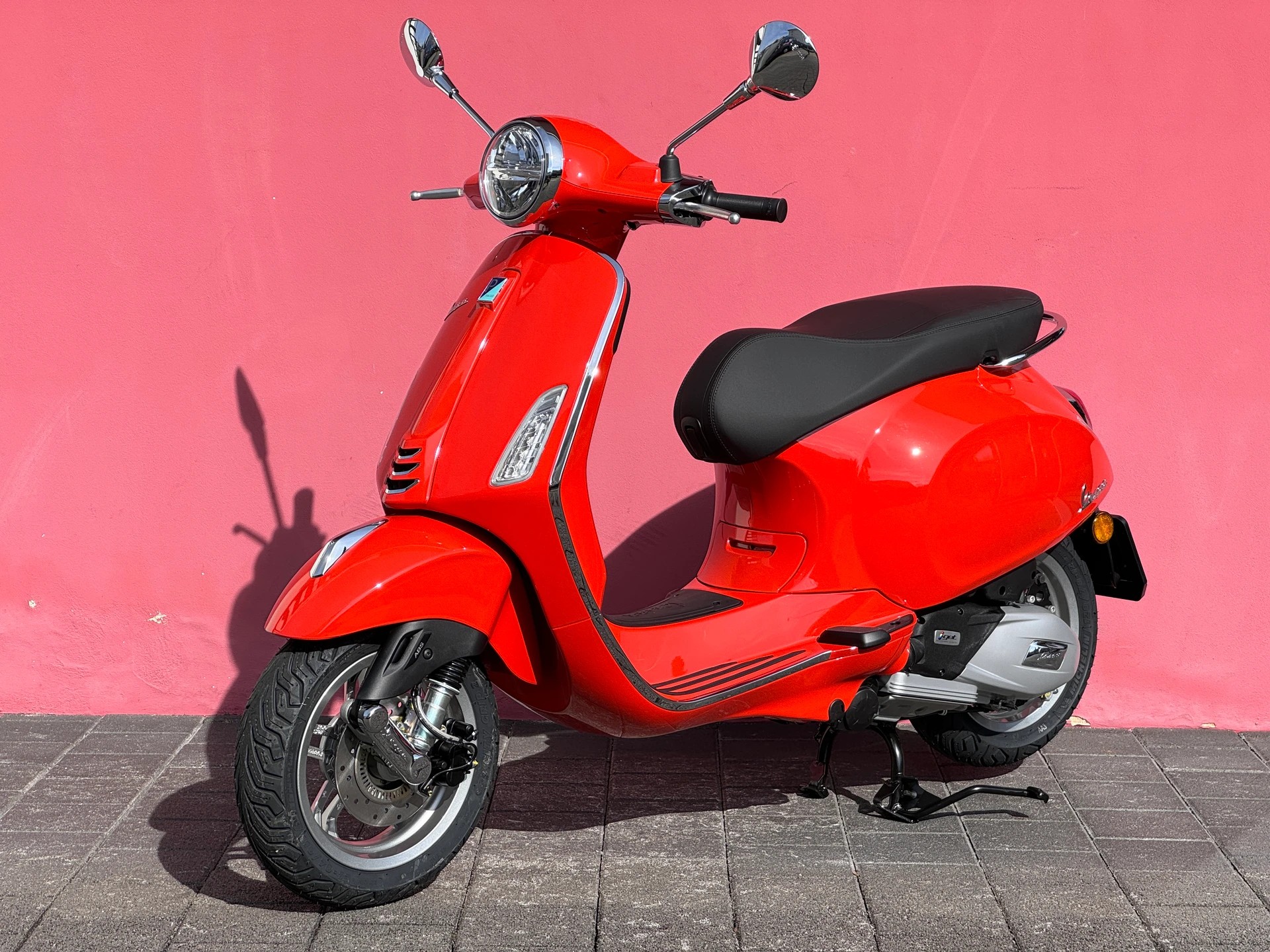PIAGGIO Vespa 125 Primavera ABS-image-10