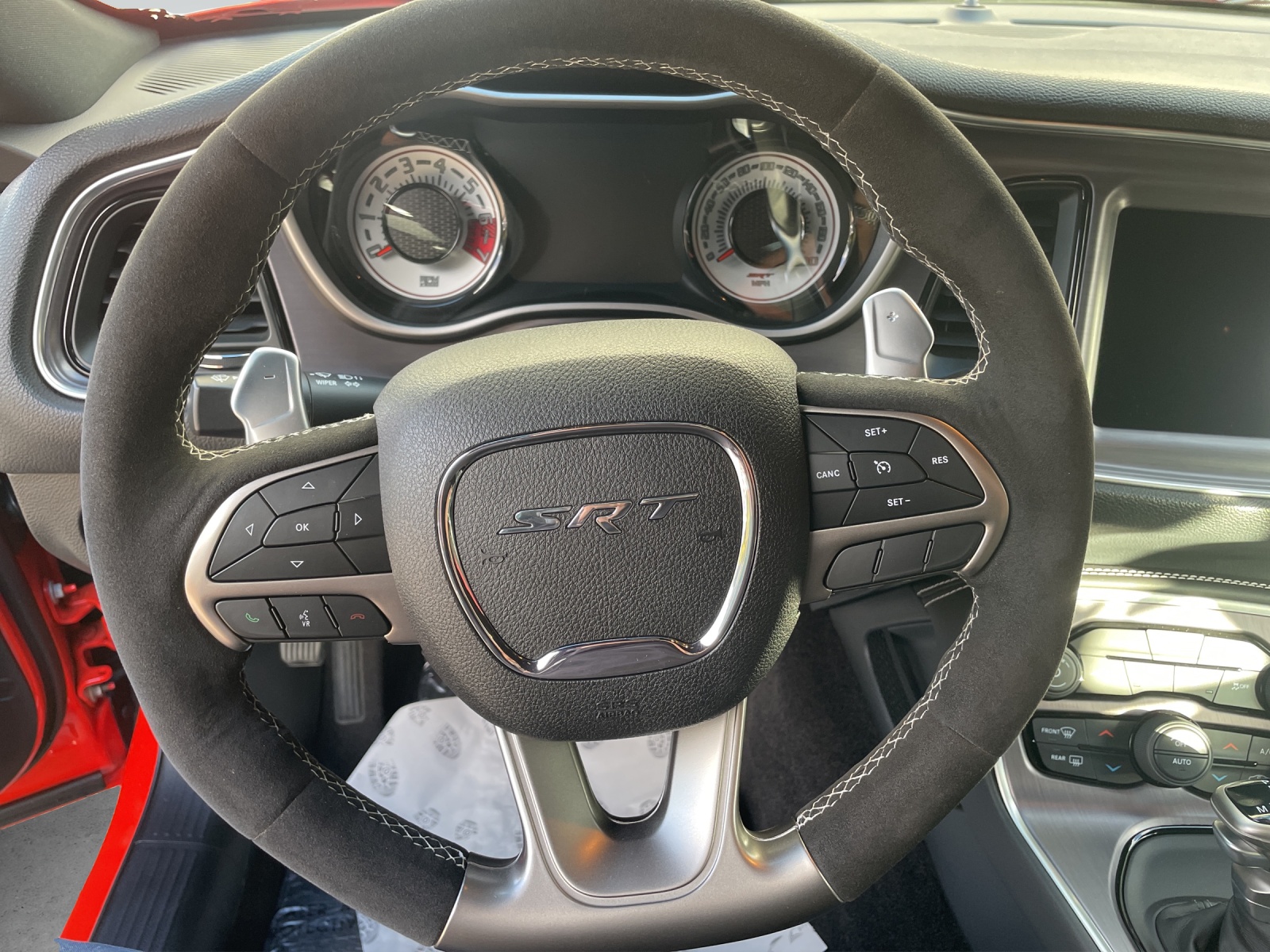 DODGE Challenger SRT DEMON-image-5
