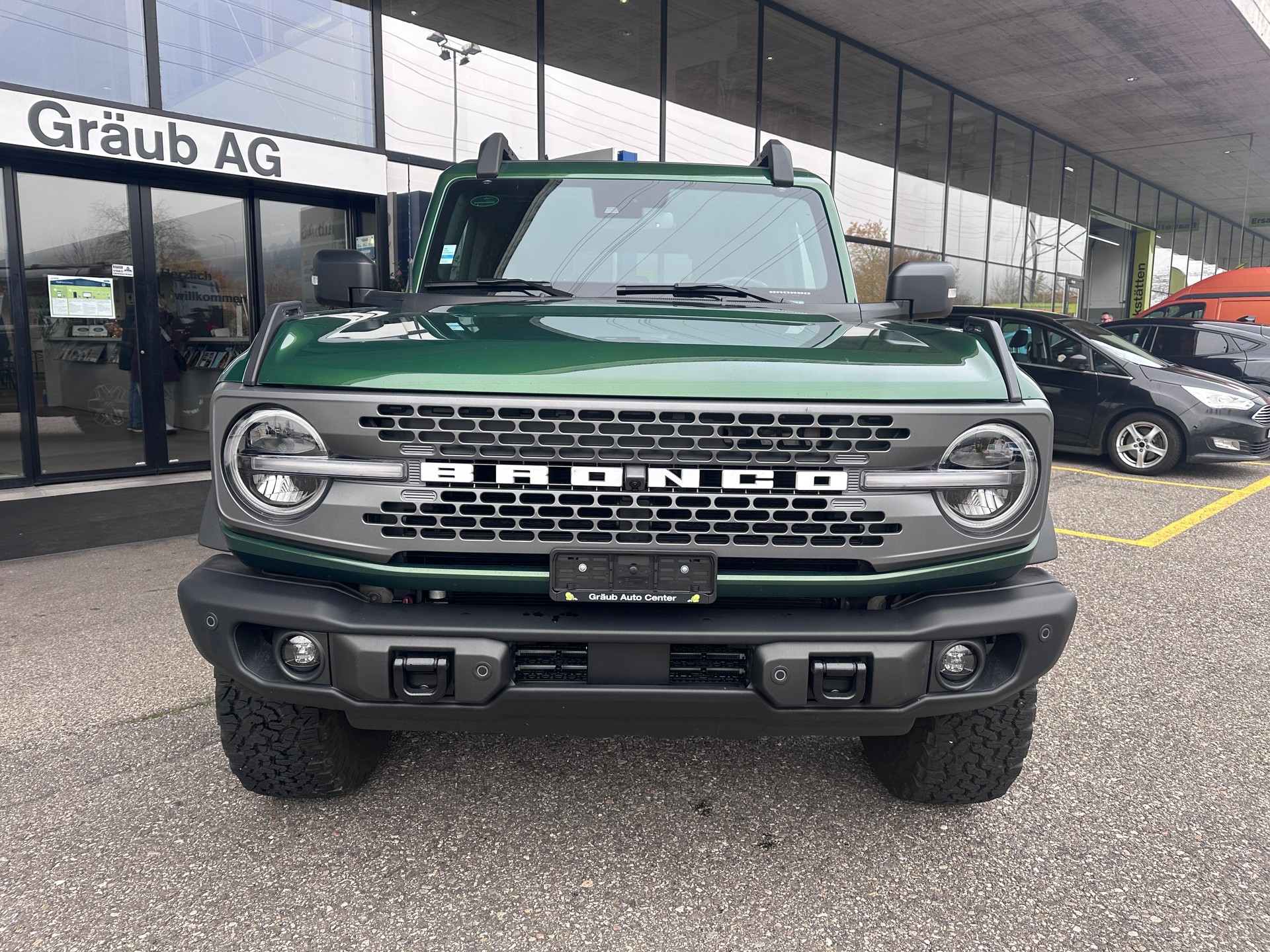 FORD Bronco 2.7 EcoB Badlands e-4WD-showroom-element-1