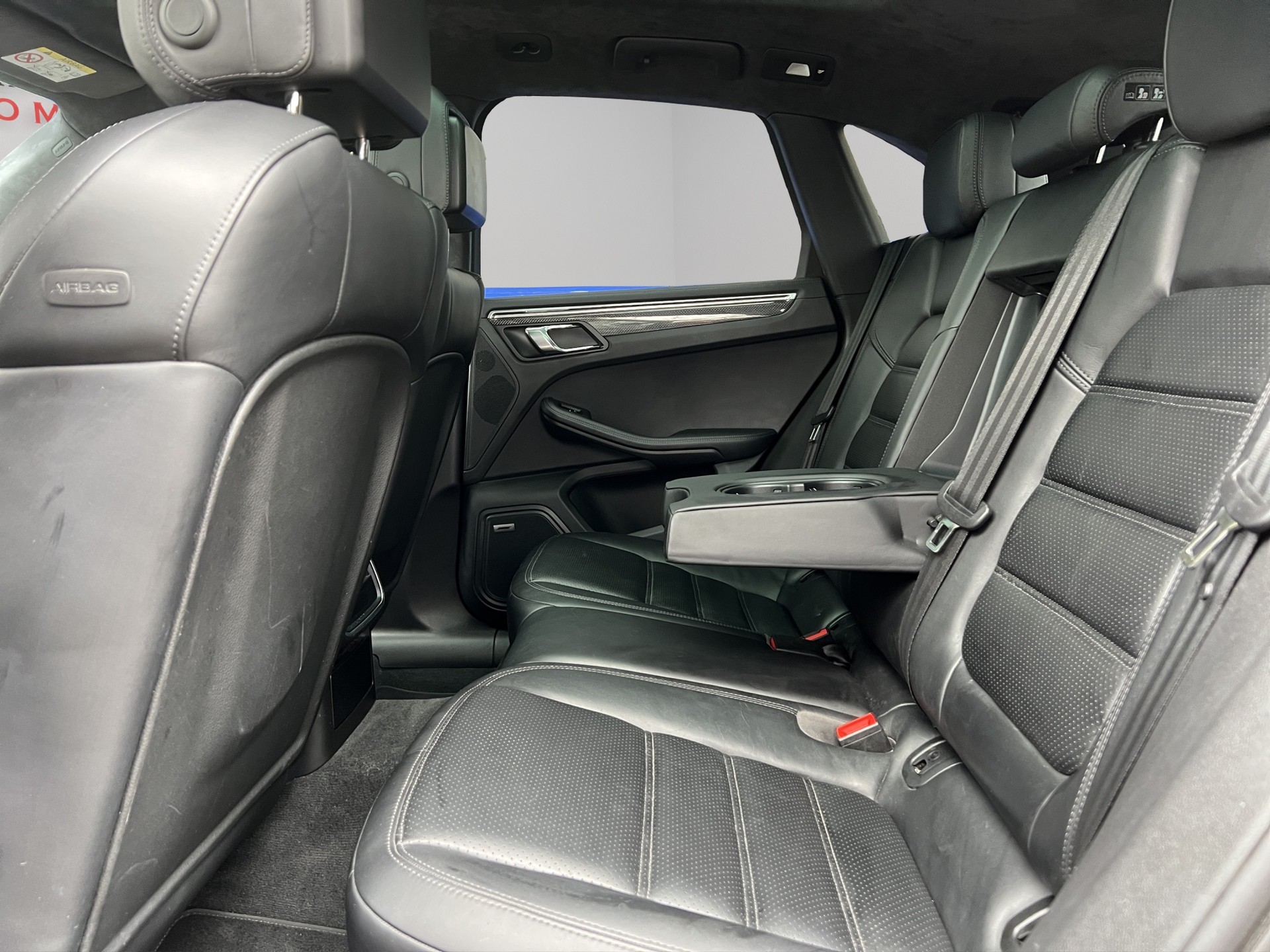 PORSCHE Macan Turbo PDK-image-4