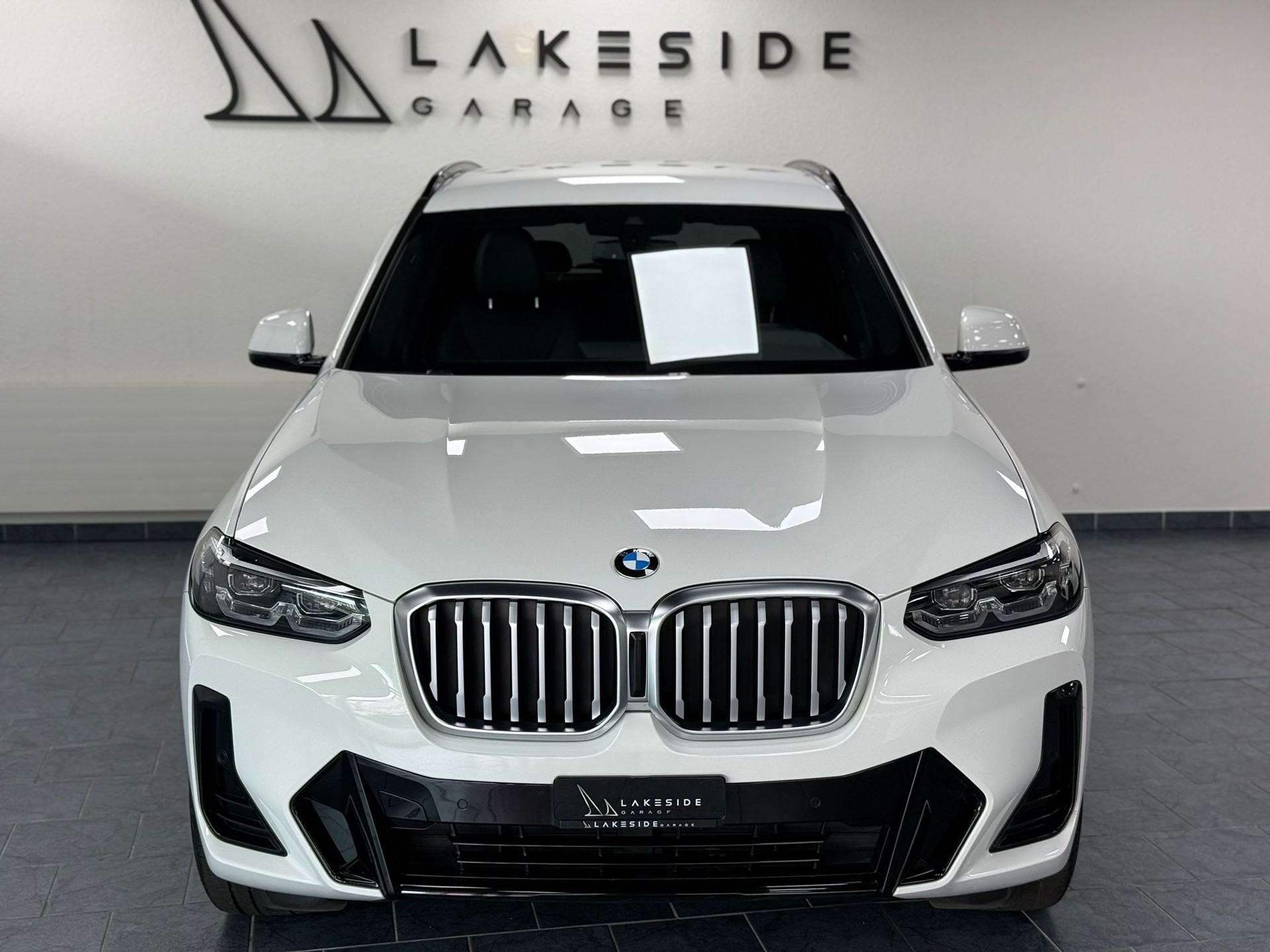 BMW X3 xDrive 48V 20d M Sport-showroom-element-1