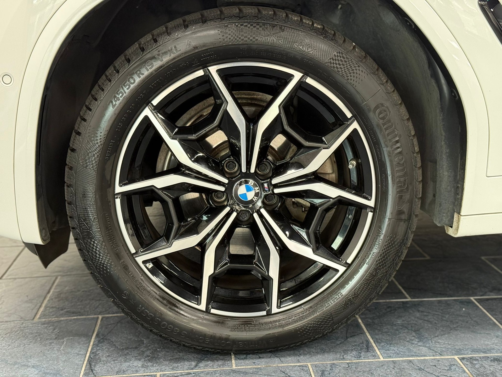 BMW X3 xDrive 48V 20d M Sport-image-25