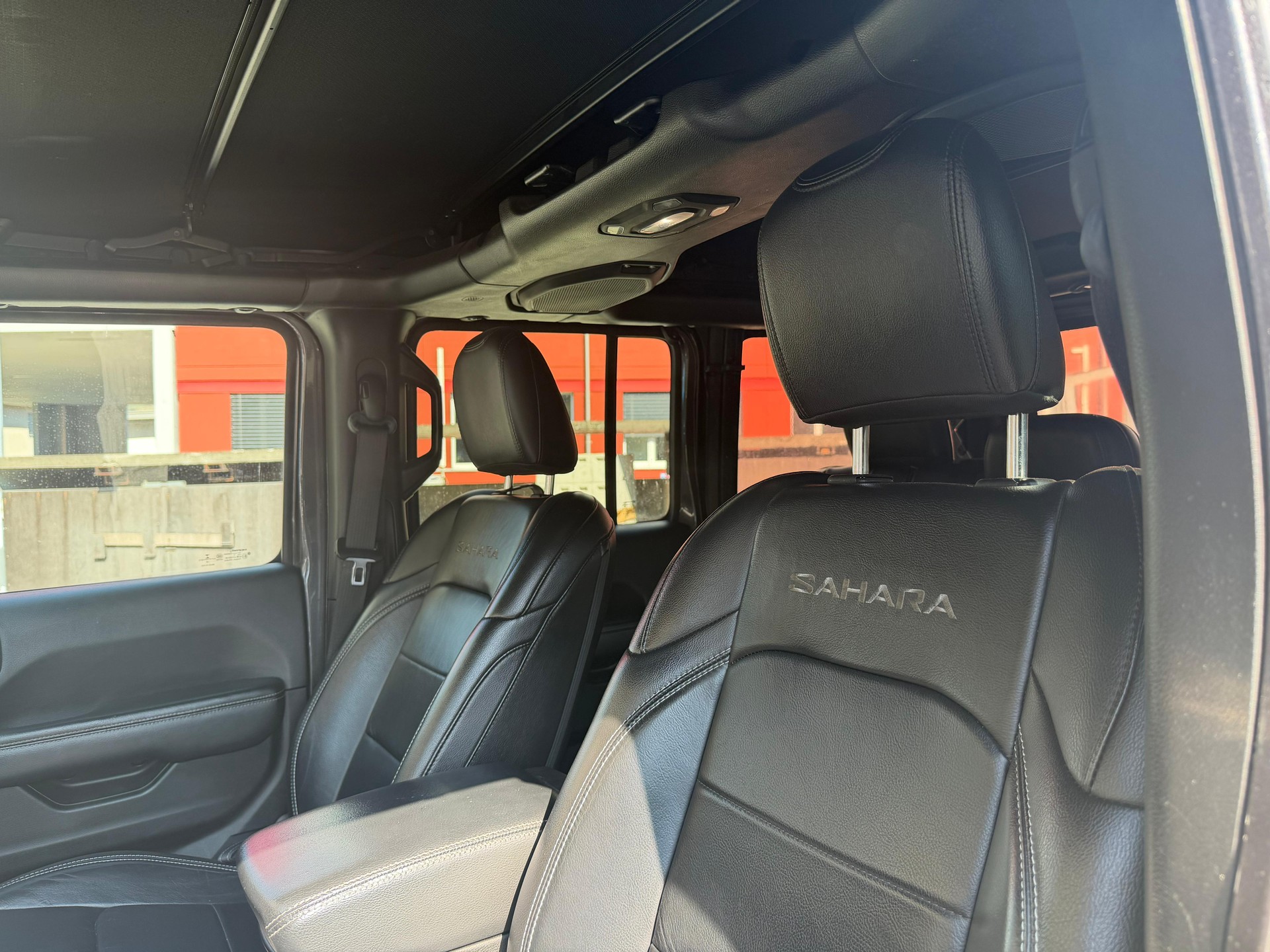 JEEP Wrangler 3.6 Unlimited Sahara X Automatic hardtop-image-14