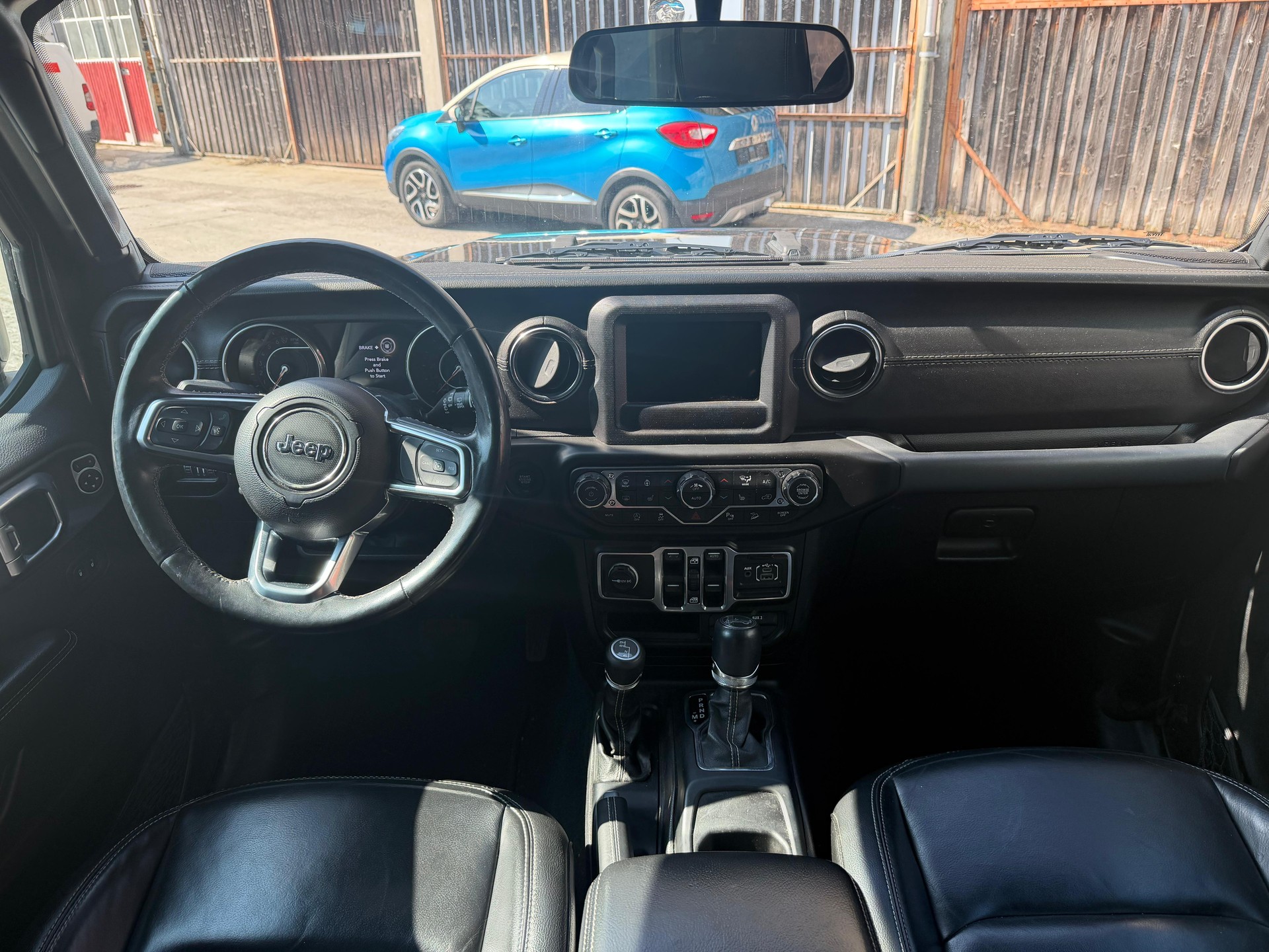 JEEP Wrangler 3.6 Unlimited Sahara X Automatic hardtop-image-8