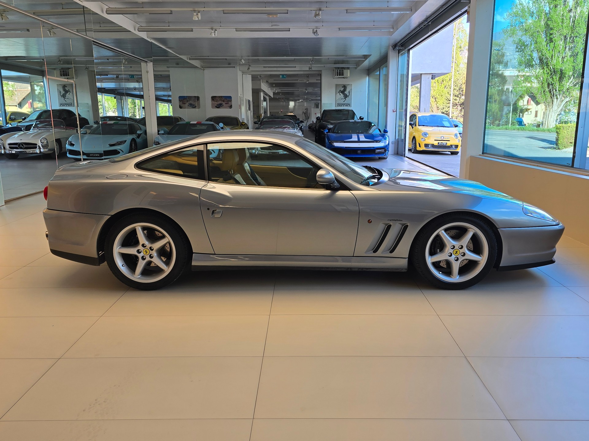FERRARI F550 Maranello-image-3