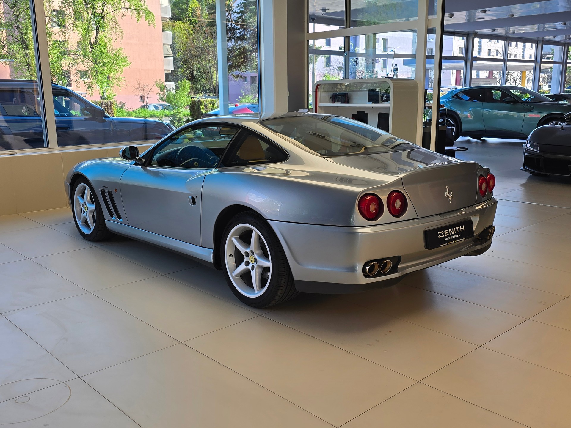 FERRARI F550 Maranello-image-6