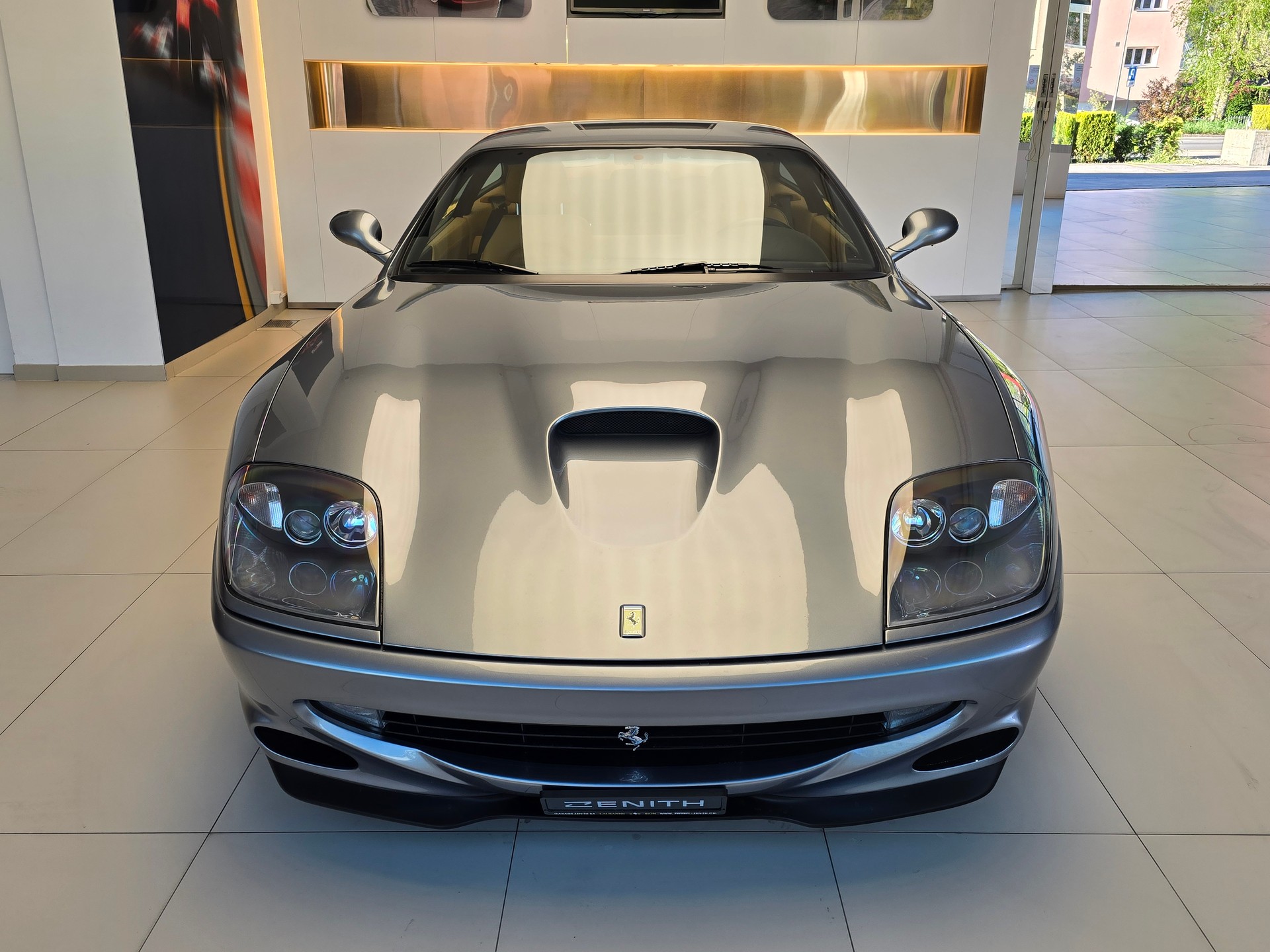 FERRARI F550 Maranello-image-1