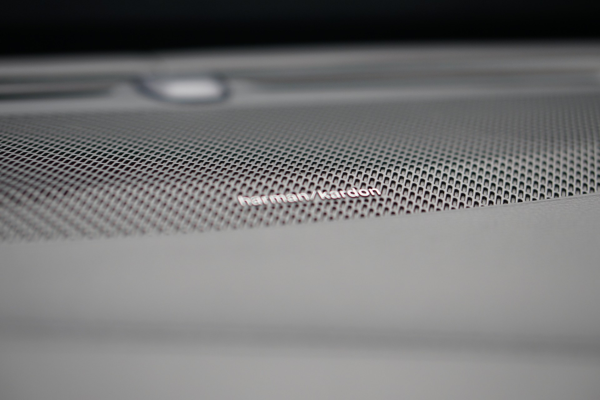 VOLVO XC90 T8 eAWD PluginHybrid R-Design Geartronic *Gratisservice* *7 Plätze*-image-33