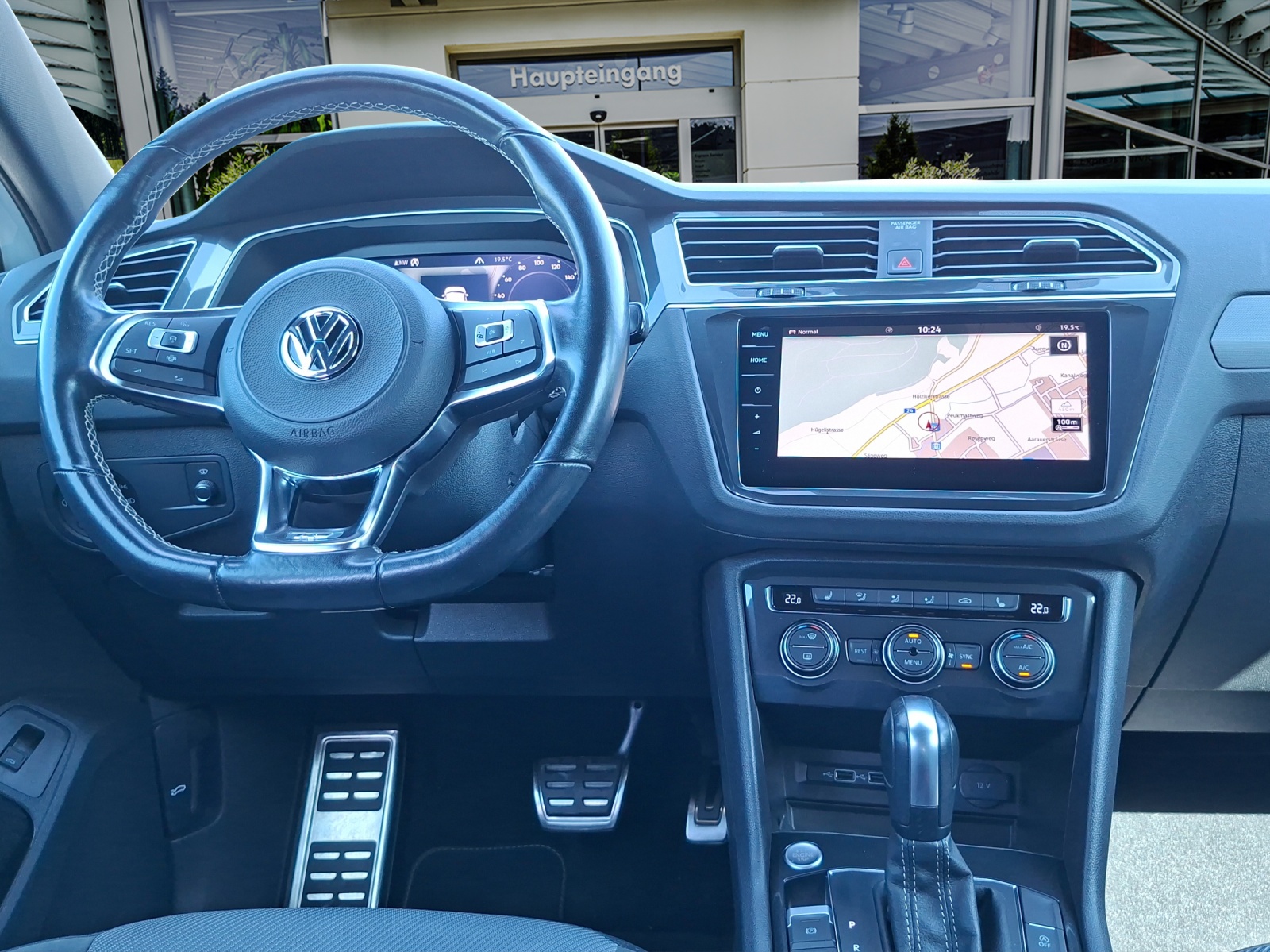 VW Tiguan 2.0TSI Highline 4Motion DSG-image-11