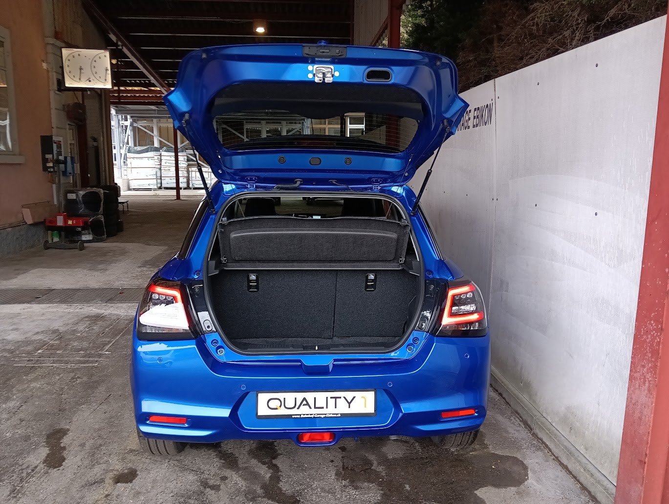 SUZUKI Swift 1.2 Tradizio Top Hybrid CVT-image-6
