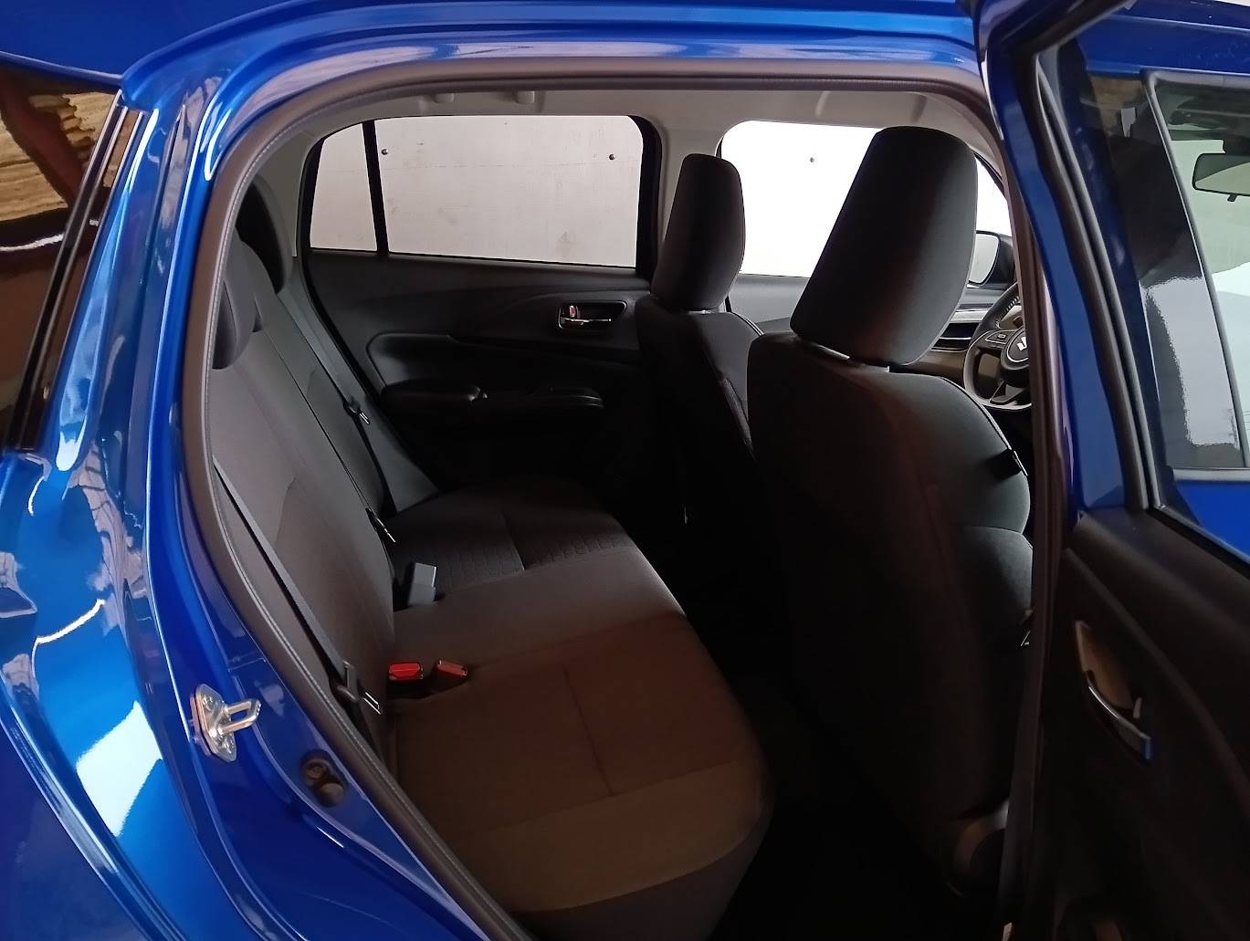 SUZUKI Swift 1.2 Tradizio Top Hybrid CVT-image-12