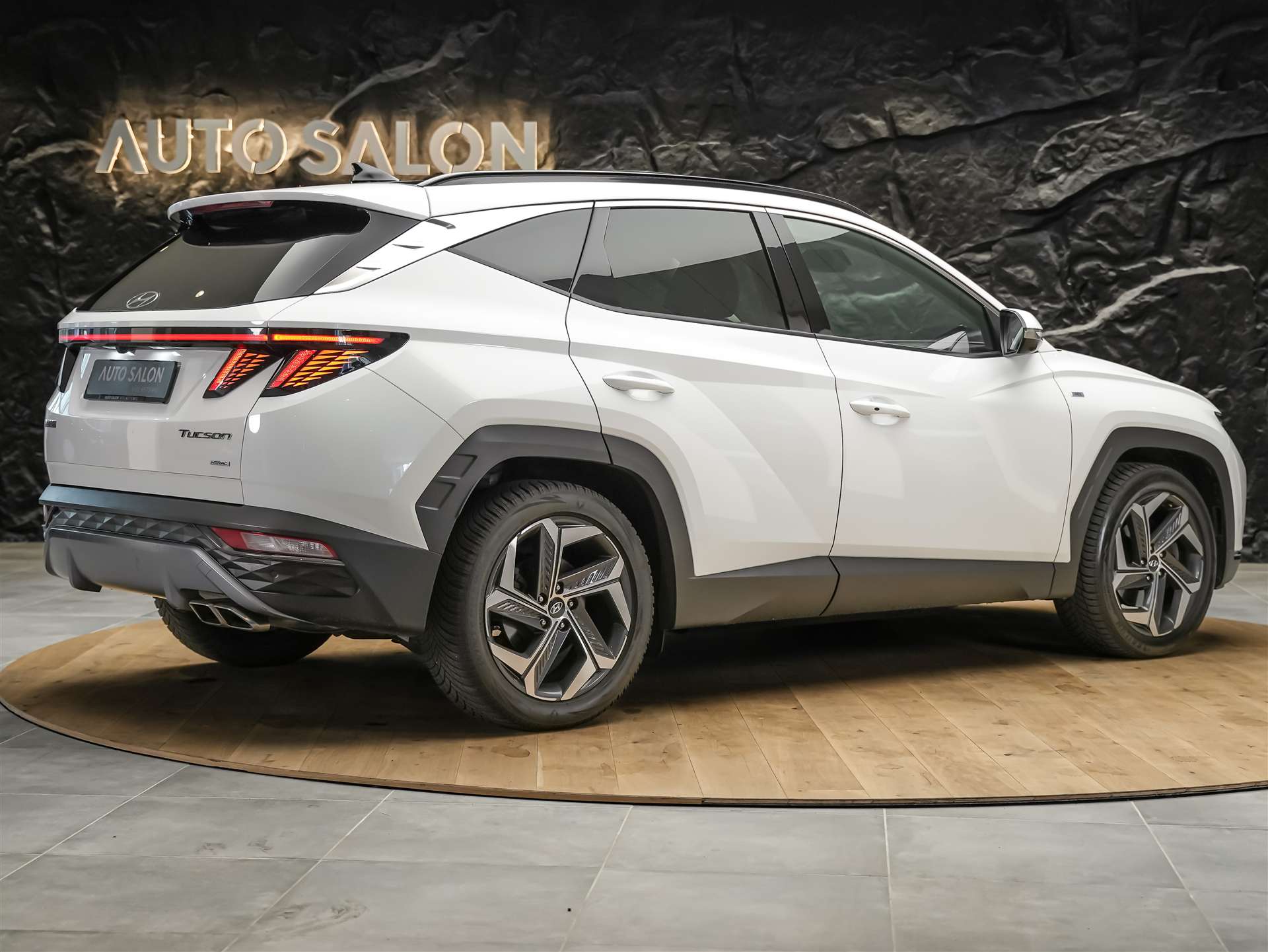 HYUNDAI Tucson 1.6 T-GDi Vertex 4WD *Panorama* 360° Kamera*Sitzkühlung*-image-5