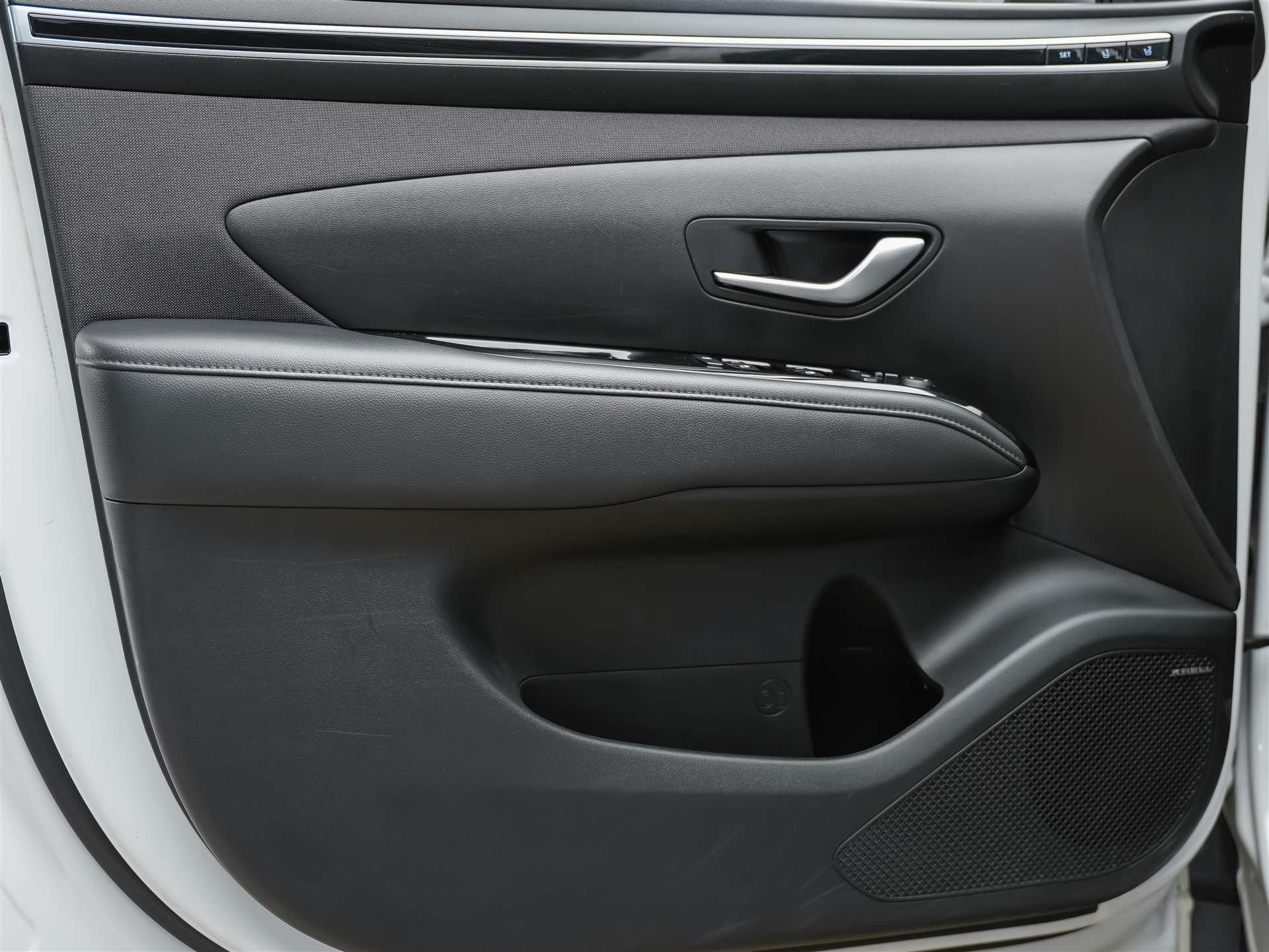 HYUNDAI Tucson 1.6 T-GDi Vertex 4WD *Panorama* 360° Kamera*Sitzkühlung*-image-27
