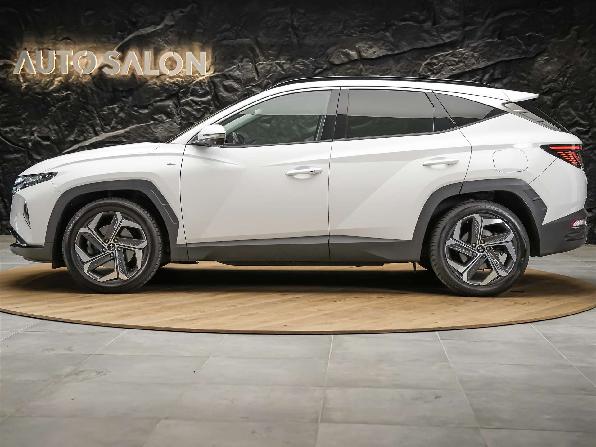 HYUNDAI Tucson 1.6 T-GDi Vertex 4WD *Panorama* 360° Kamera*Sitzkühlung*-showroom-element-2