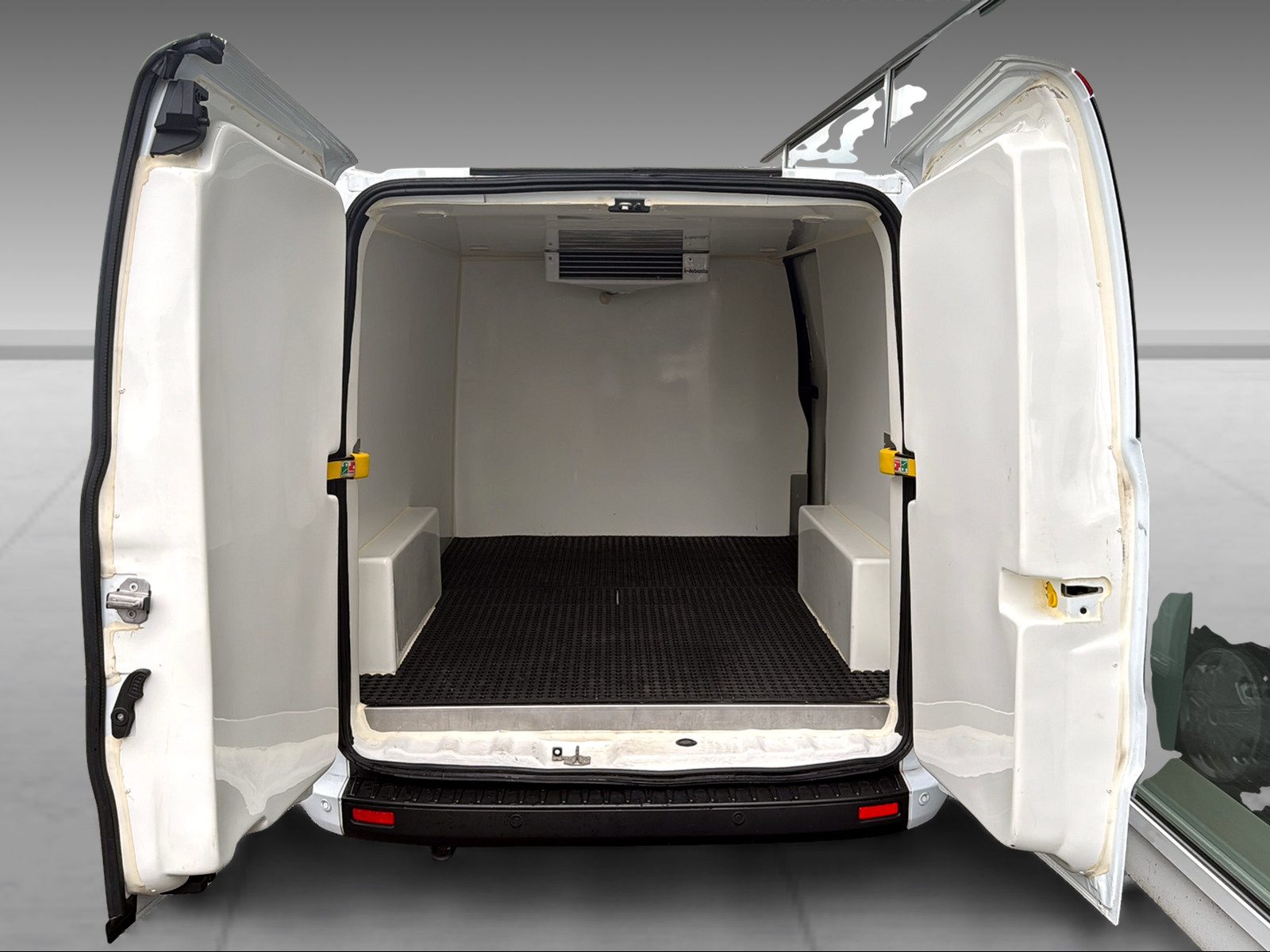 FORD Transit C Van 320 L1 TDCi 130 Trend (Kühlfahrzeug)-image-12