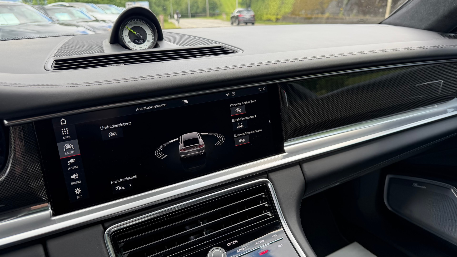 PORSCHE Panamera Turbo S E-Hybrid PDK-image-15