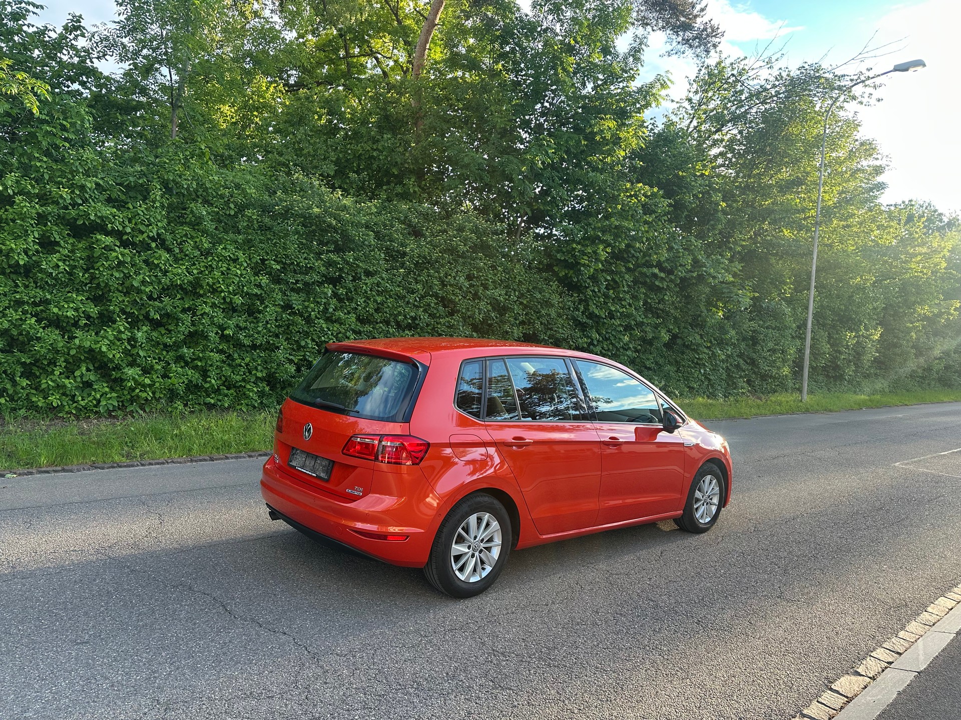 VW SPORTSVAN CL-image-3