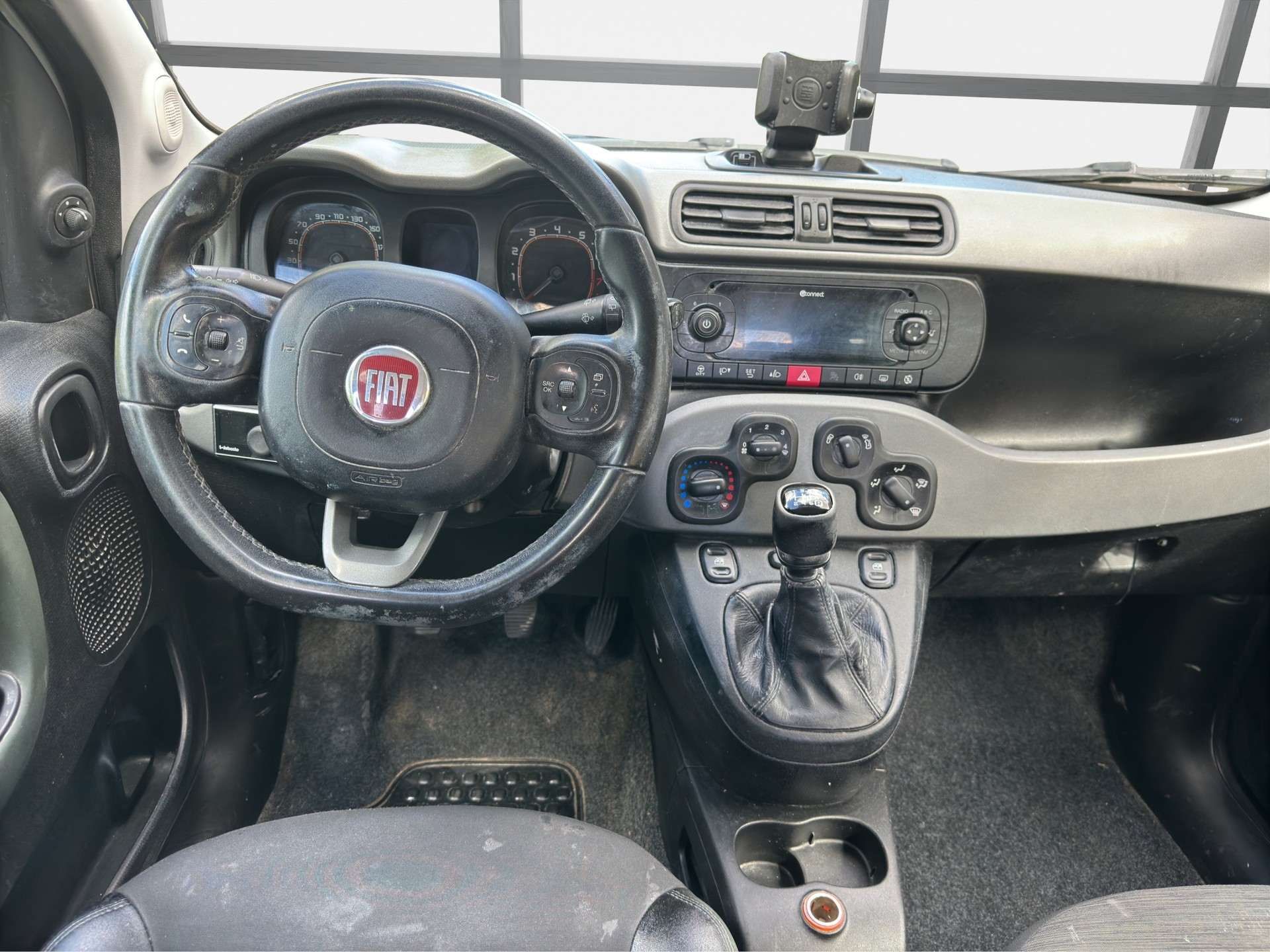 FIAT Panda 0.9 Twinair Turbo Climbing 4x4-image-13