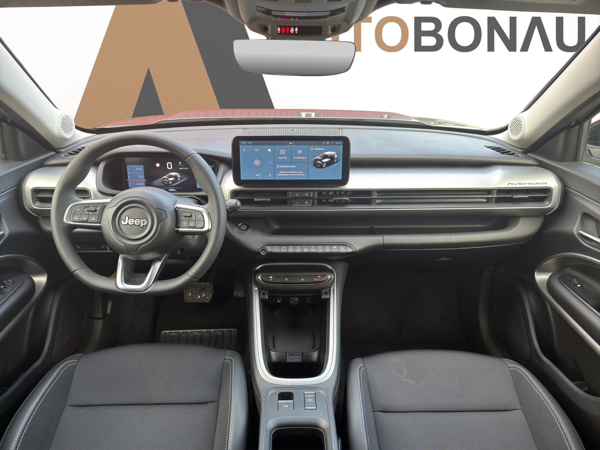 JEEP Avenger Summit-image-9
