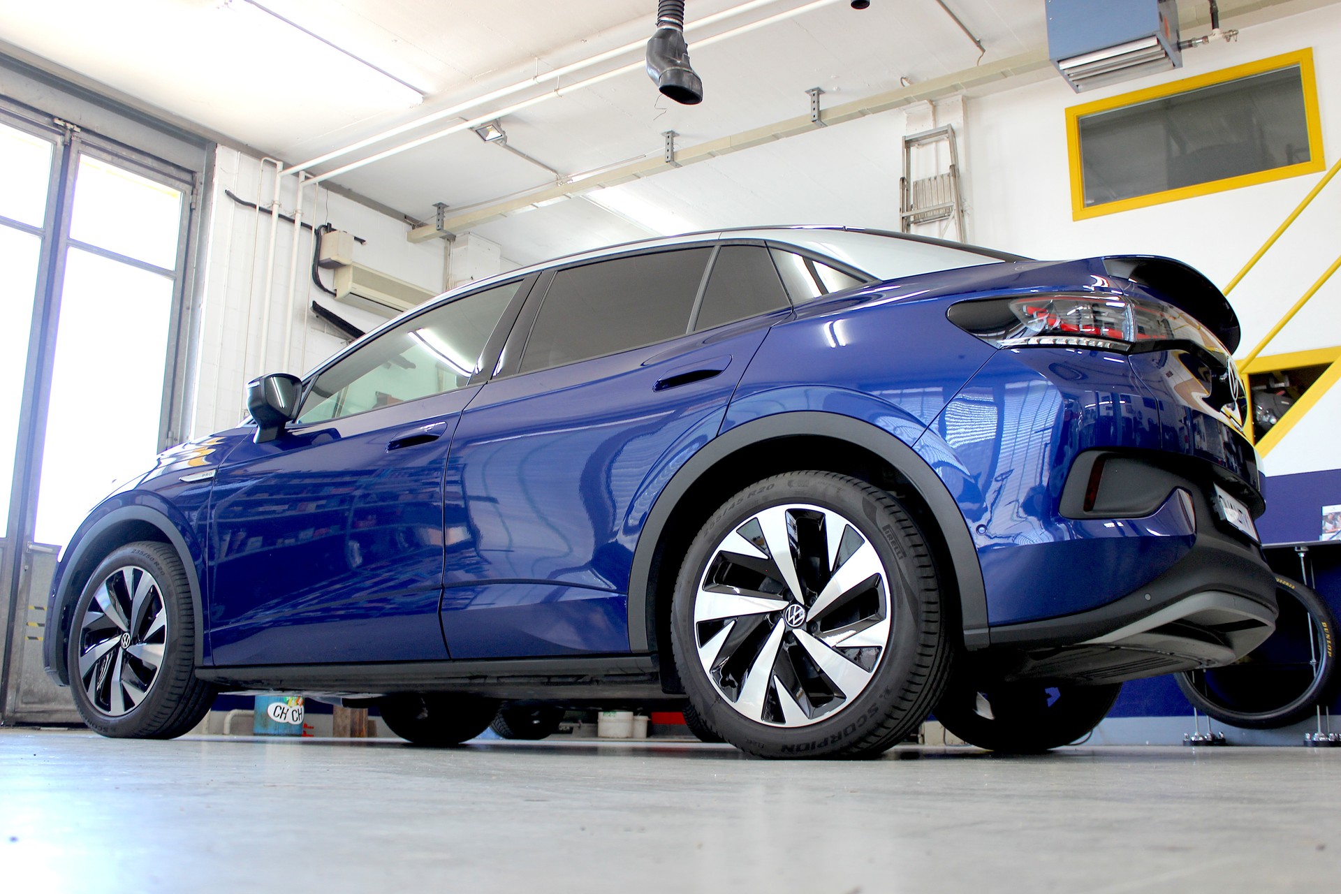 VW ID.5 Pro Performance 77 kWh 💥 TOP Ausstattung inkl. AHK 💥 Garantie 💥 Lieferung möglich-image-9
