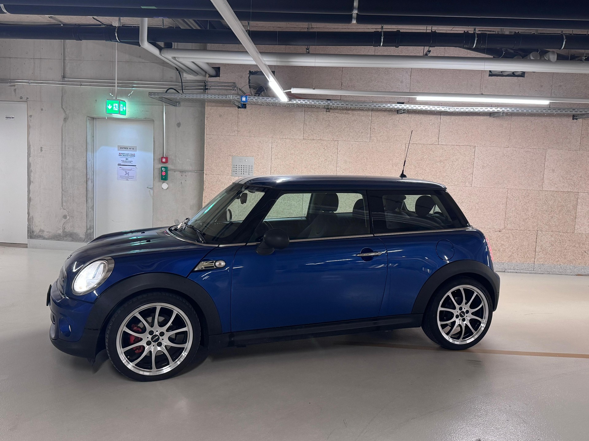 MINI One Ray-image-12