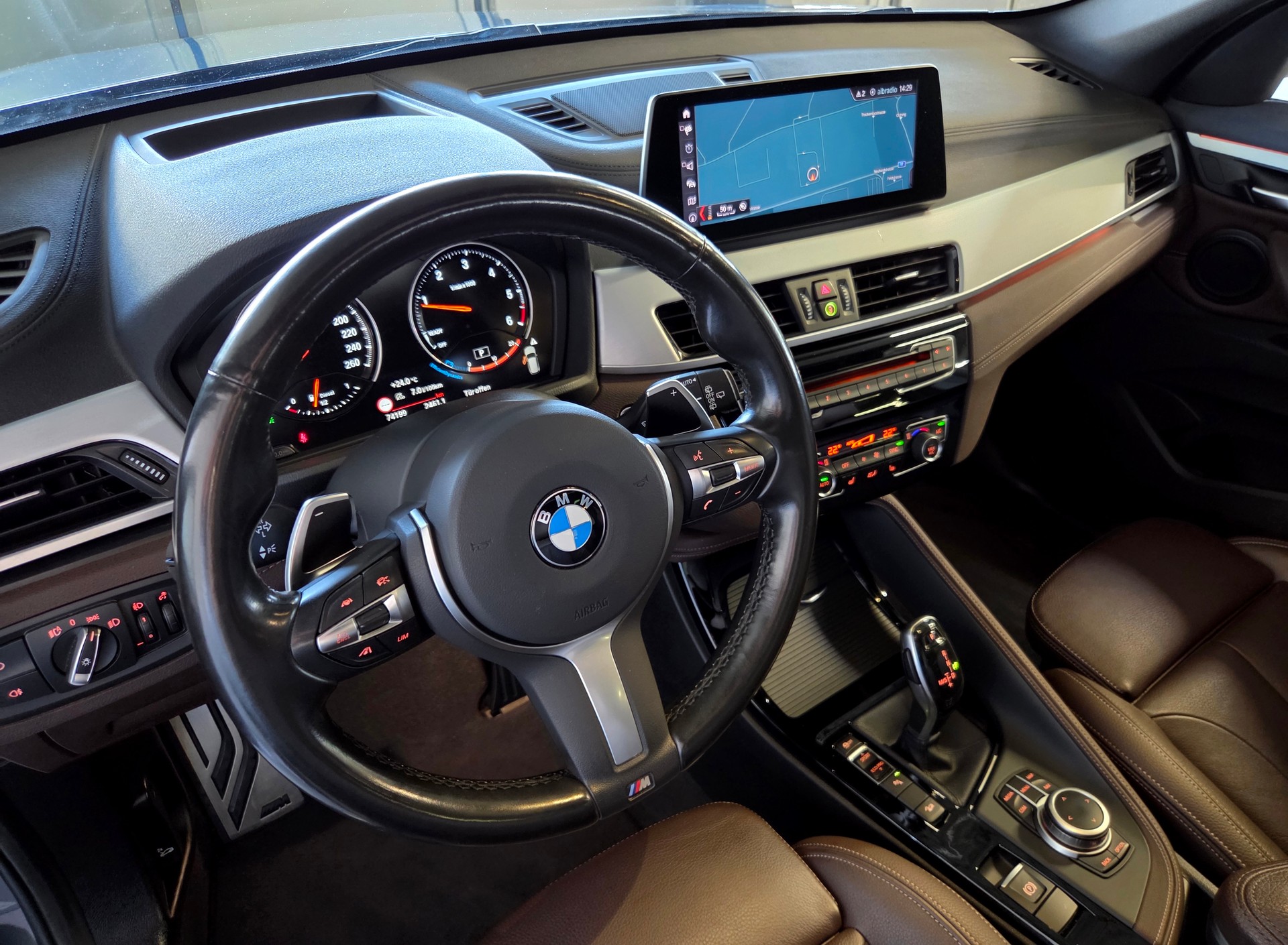 BMW X1 25d xDrive M-Sport-image-11