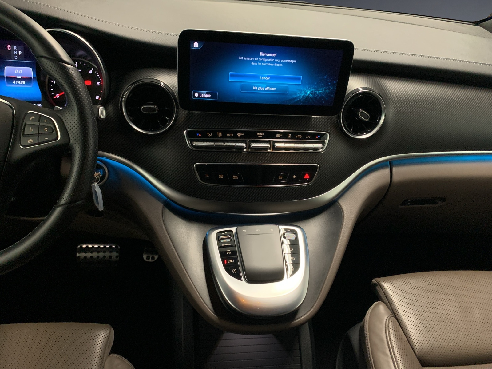 MERCEDES-BENZ V 300 d lang Swiss Edition 4Matic 9G-Tronic-image-9