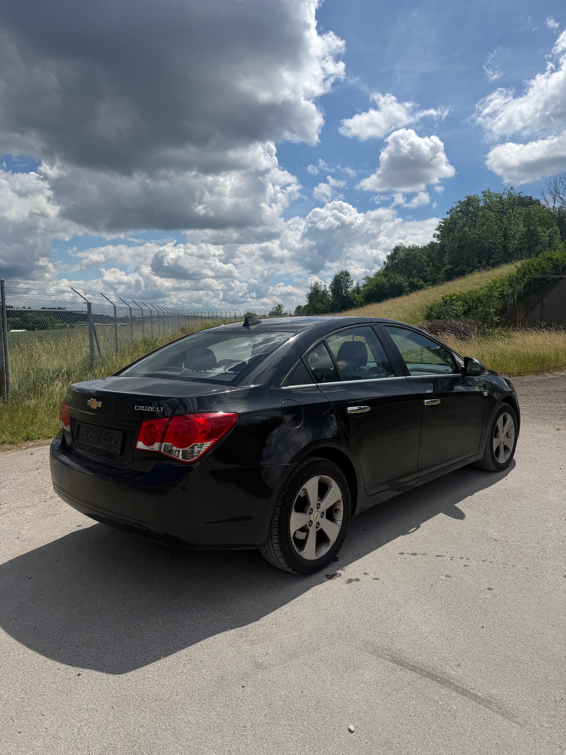 CHEVROLET Cruze 2.0 VCDi LT-image-6