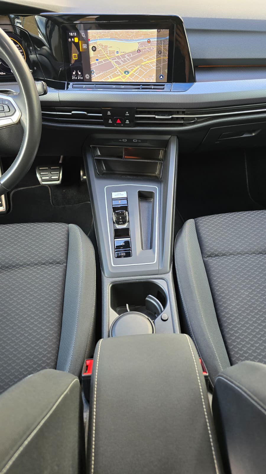 VW 2.0 TDI ACTIVE | Zweite Hand | Top Ausstattung | Frisch ab MFK | Elk Anhängerkupplung | Spurhalteassistent | Rückfahrtkamera-image-13