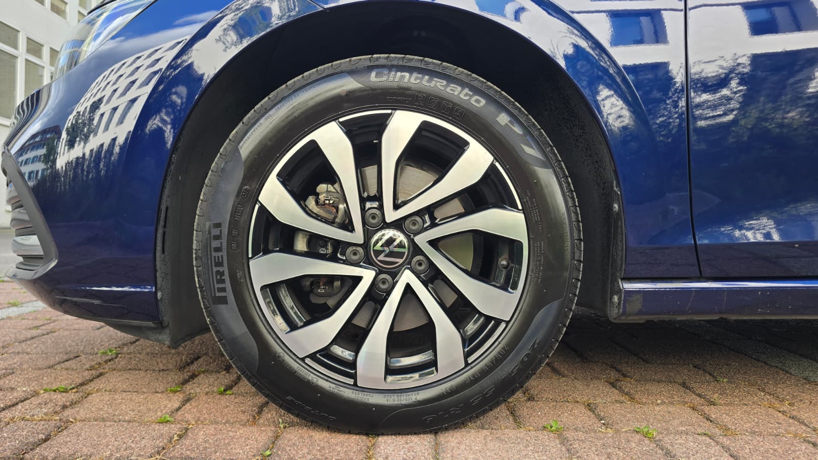 VW 2.0 TDI ACTIVE | Zweite Hand | Top Ausstattung | Frisch ab MFK | Elk Anhängerkupplung | Spurhalteassistent | Rückfahrtkamera-image-8
