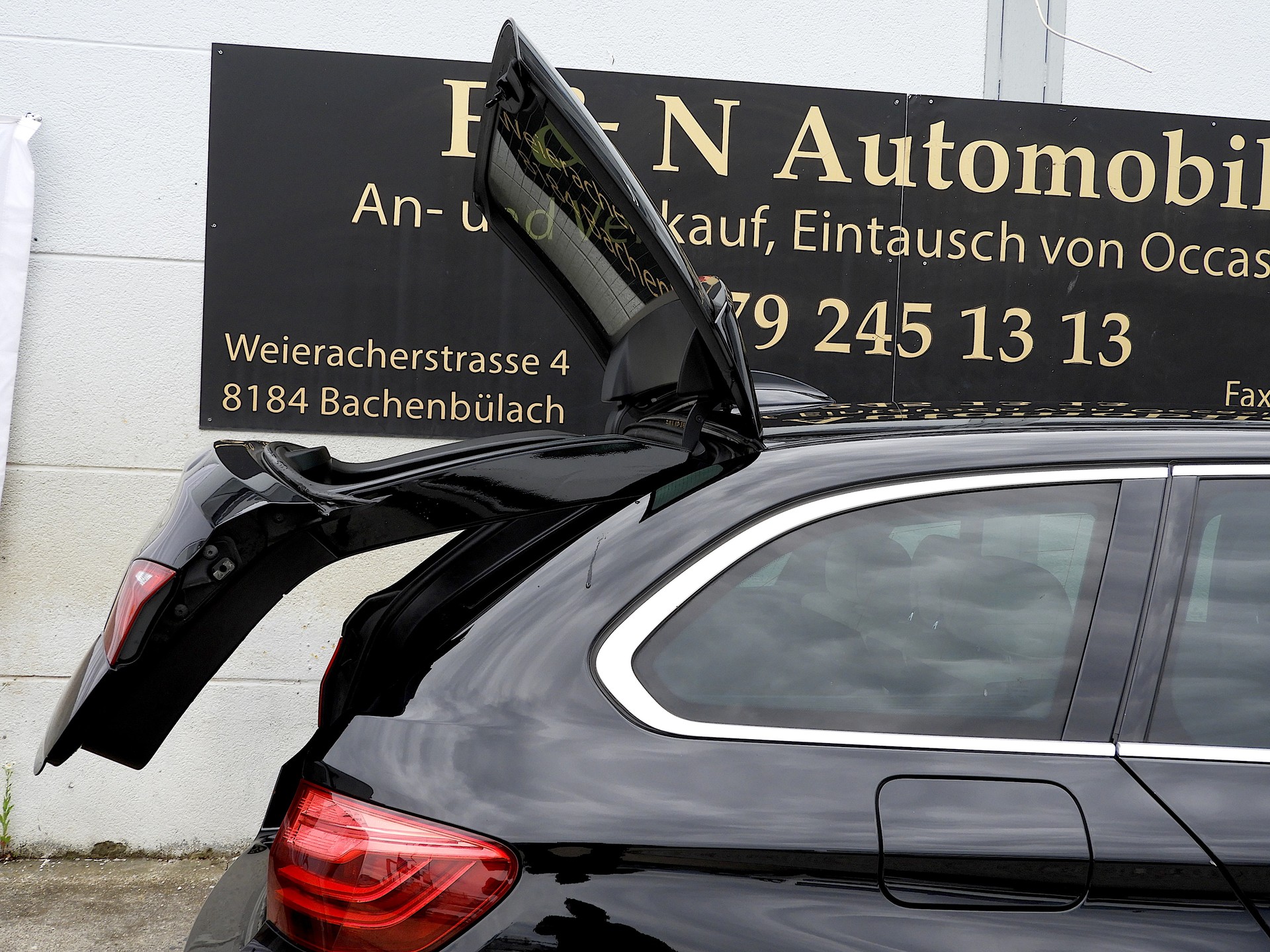 BMW 535d Touring xDrive M Paket Steptr. I CH FZ I MFK 17.03.2026 I AHK 2000 KG I harman/kardon I DAB I Garantie inkl.-image-12