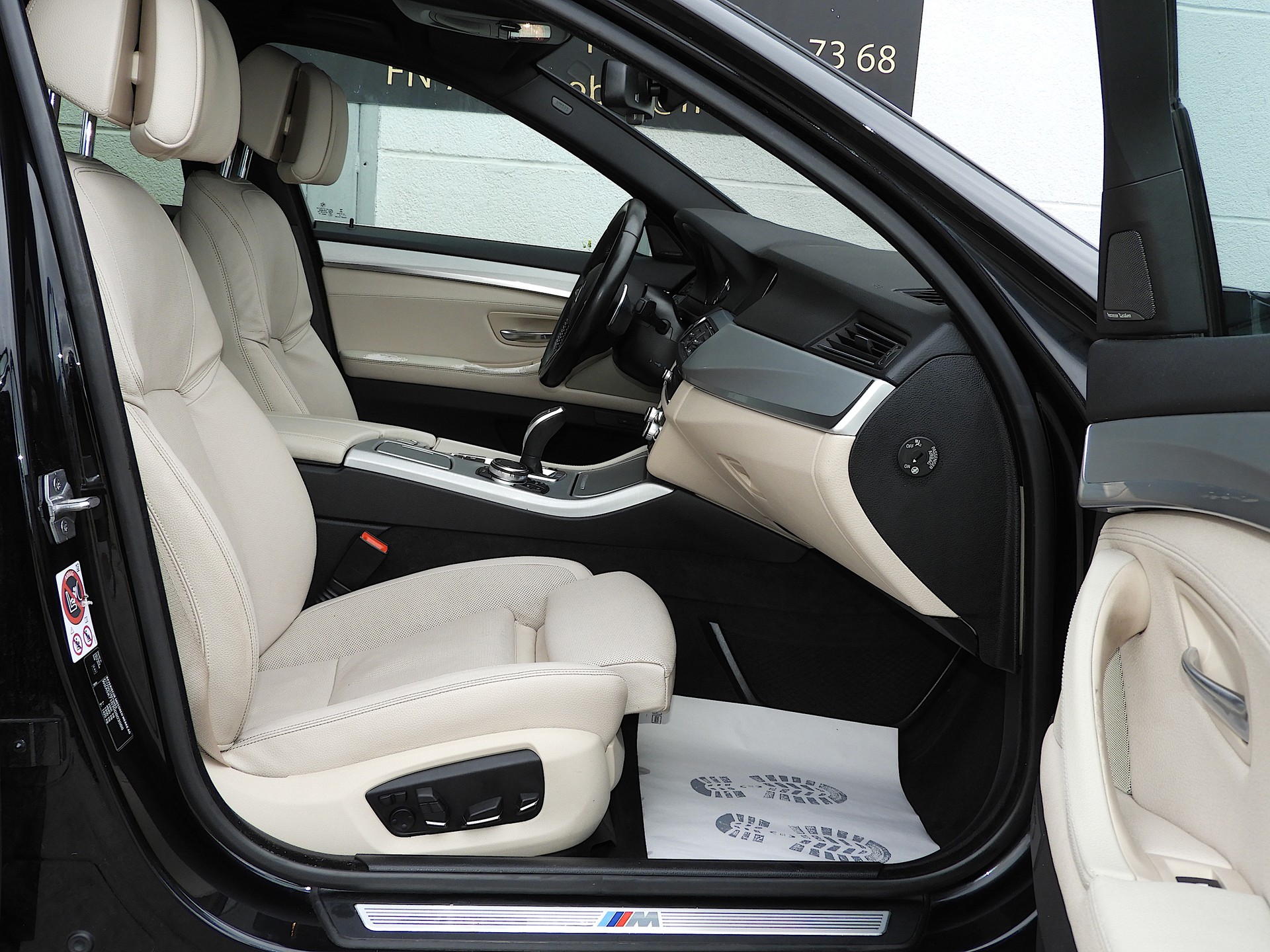 BMW 535d Touring xDrive M Paket Steptr. I CH FZ I MFK 17.03.2026 I AHK 2000 KG I harman/kardon I DAB I Garantie inkl.-image-9
