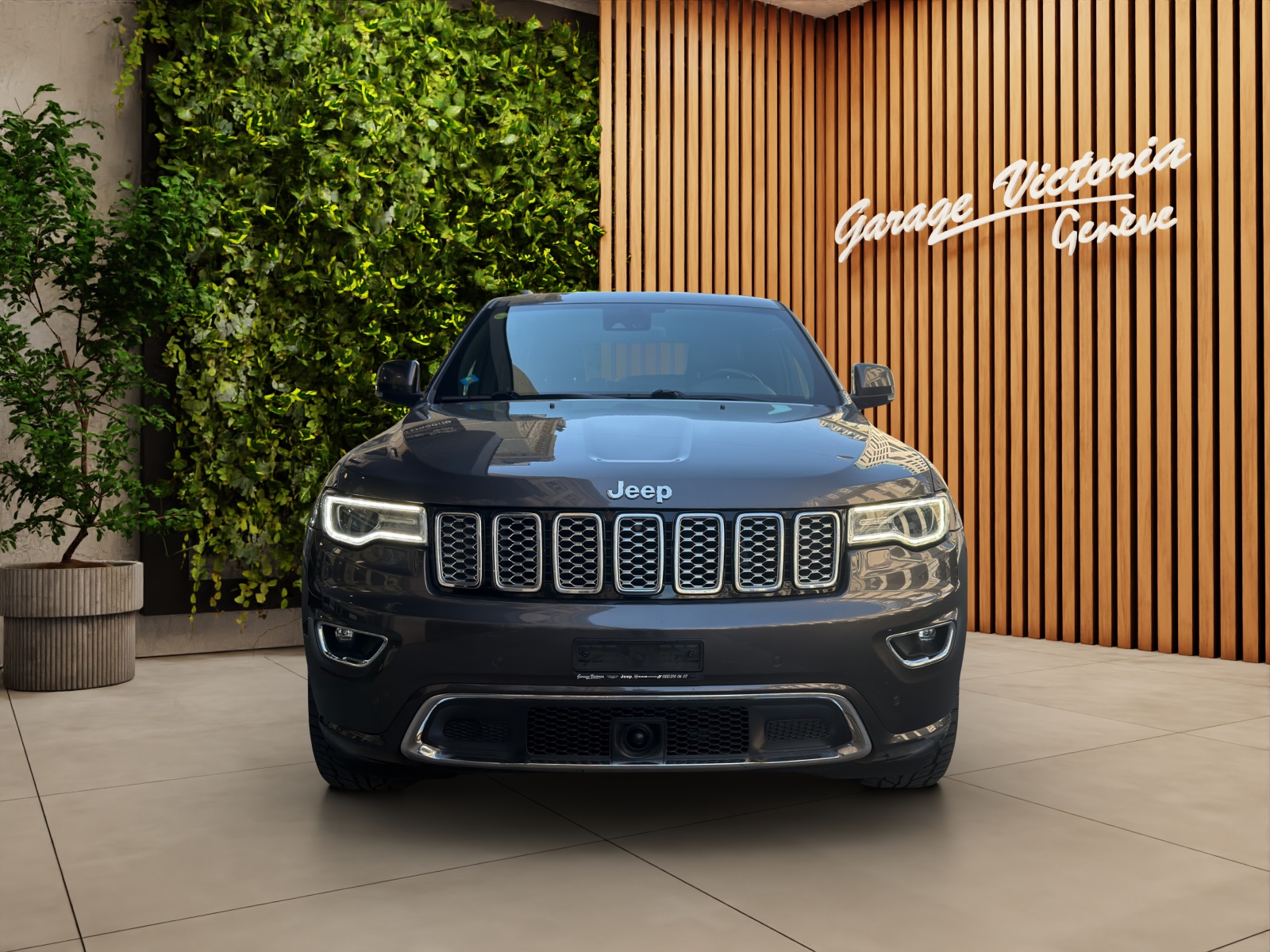 JEEP Grand Cherokee 3.0 CRD Overland Automatic-showroom-element-1