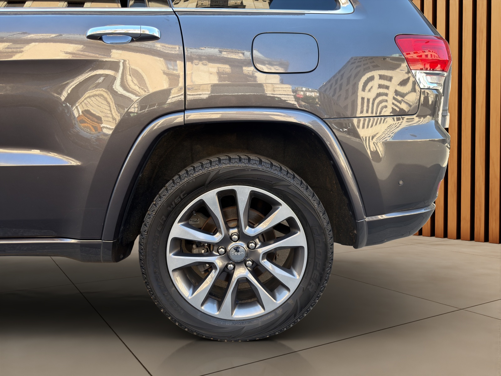 JEEP Grand Cherokee 3.0 CRD Overland Automatic-image-20