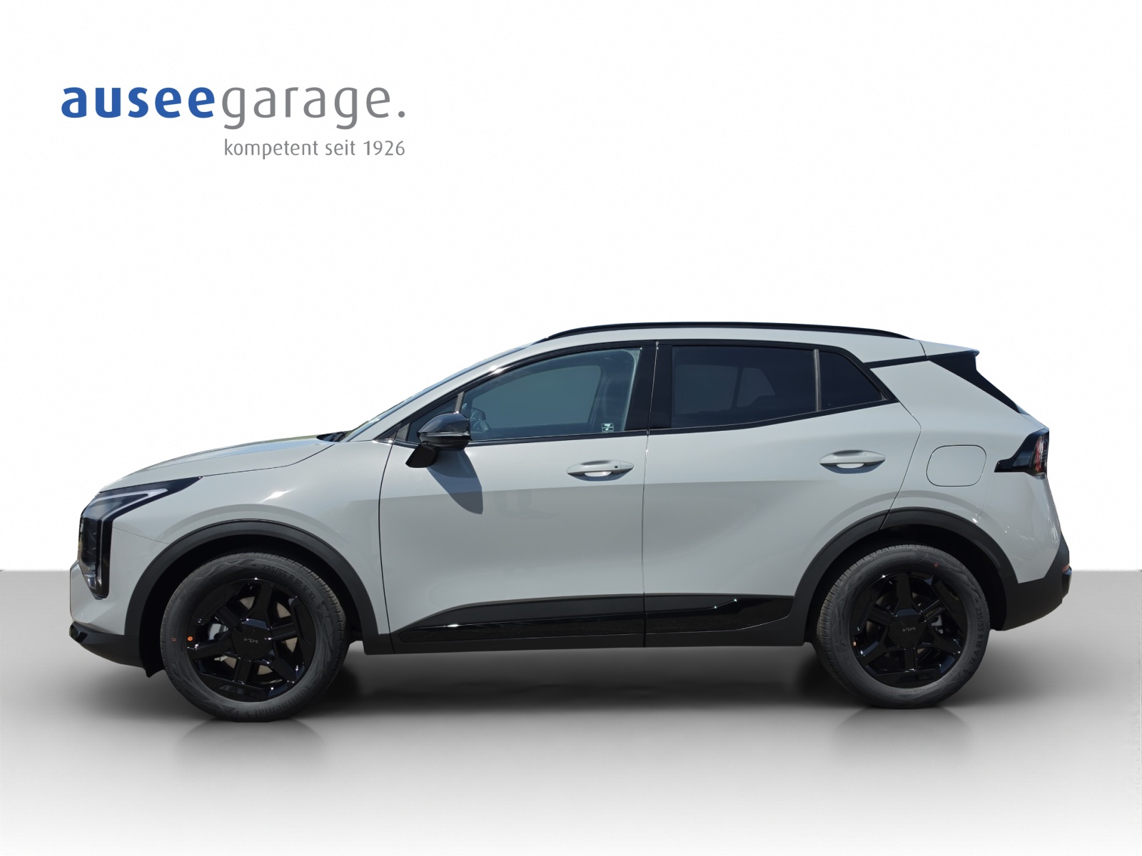 KIA Sportage 1.6 T-GDi Hybrid Black Edition-showroom-element-1