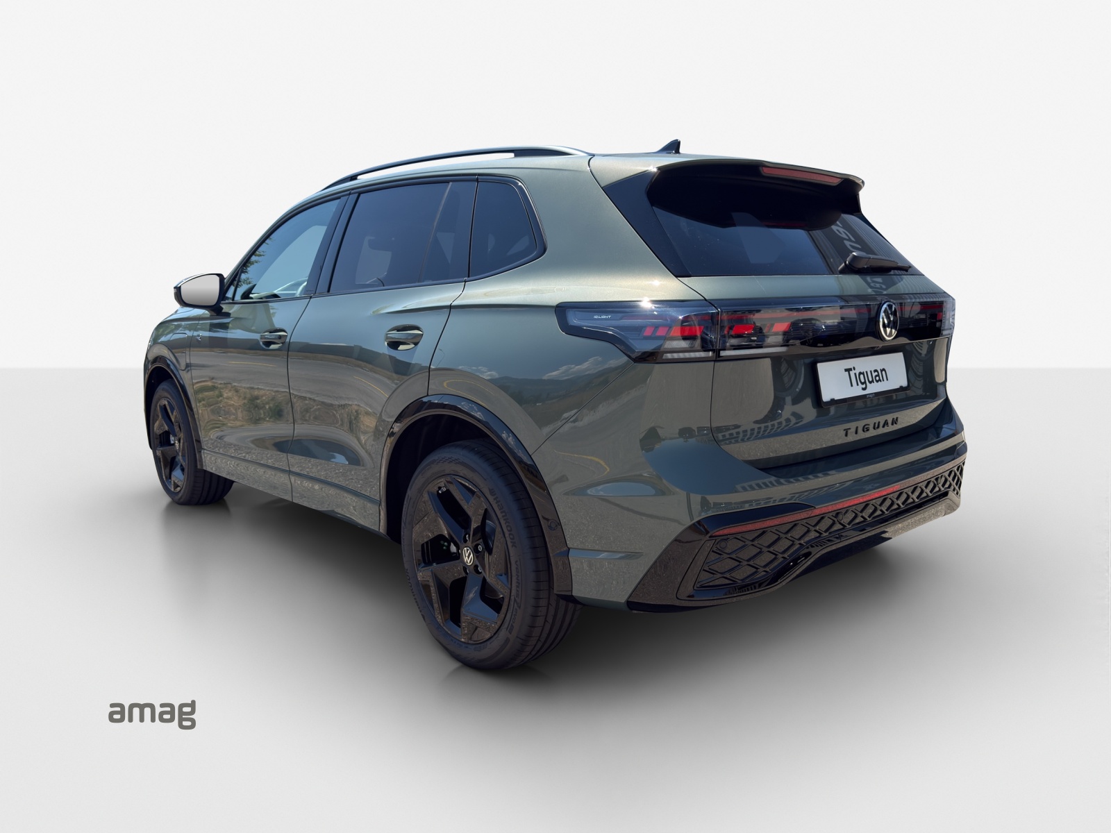VW Tiguan 1.5 TSI evo2 eHybrid R-Line DSG-image-2