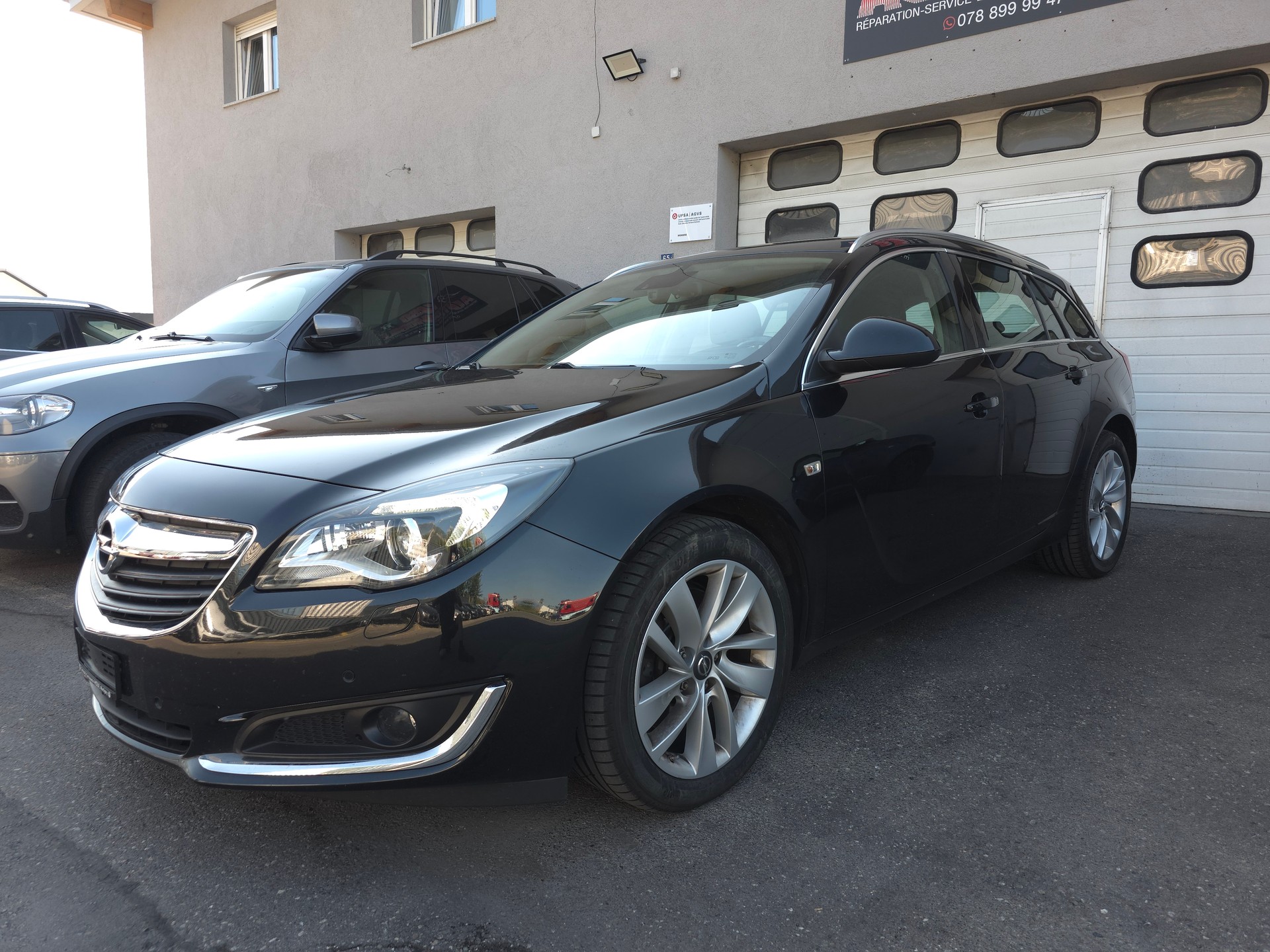 OPEL Insignia Sports Tourer 2.0 Turbo Edition 4WD-showroom-element-1